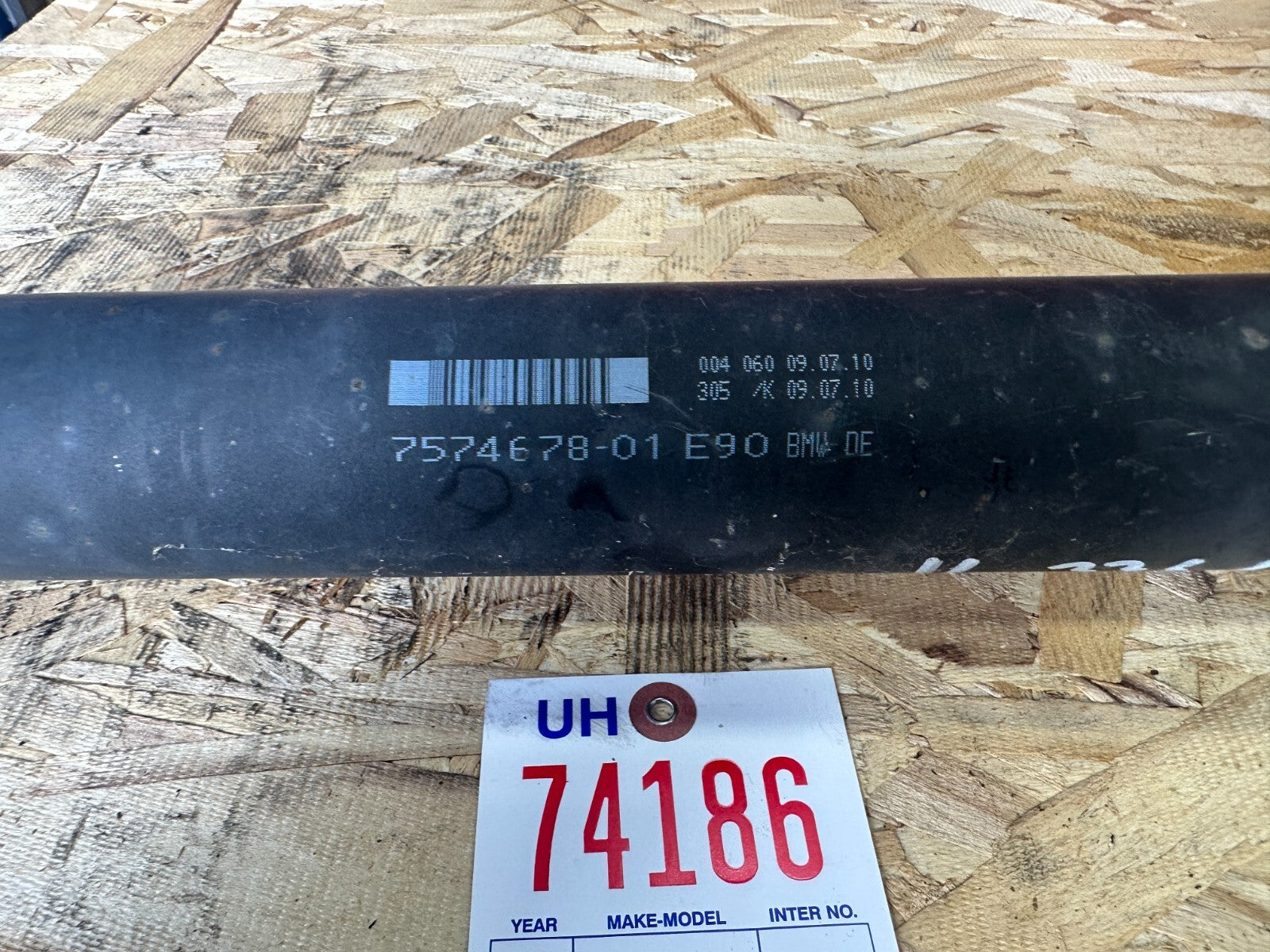 OEM BMW REAR DRIVESHAFT FITS AUTOMATIC 06-13 E90 E91 E92 E93 335i 7574678
