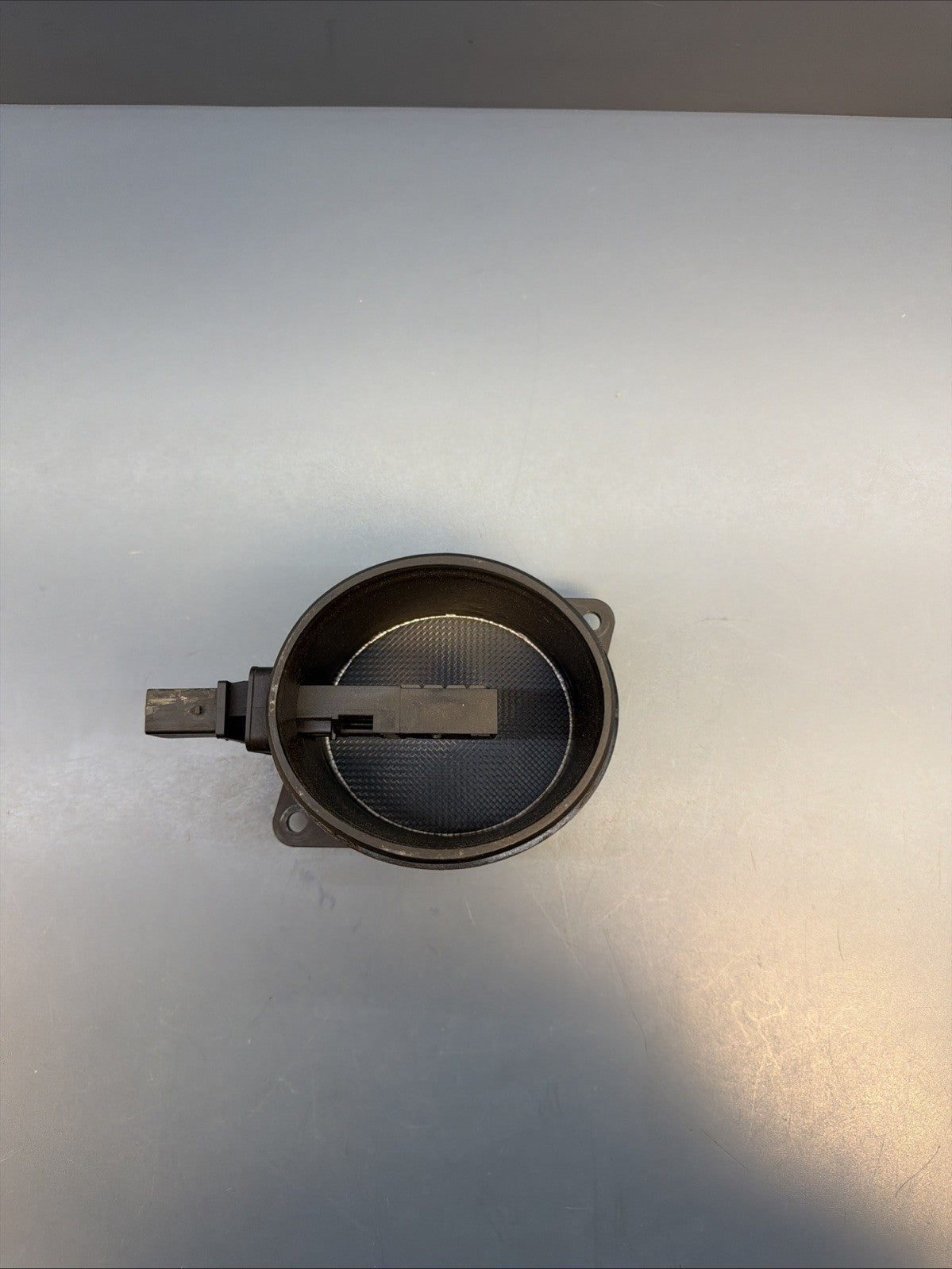 09-13 BMW E70 E90 X5 335d Diesel Engine Mass Air Flow Sensor MAF 8509725 OEM