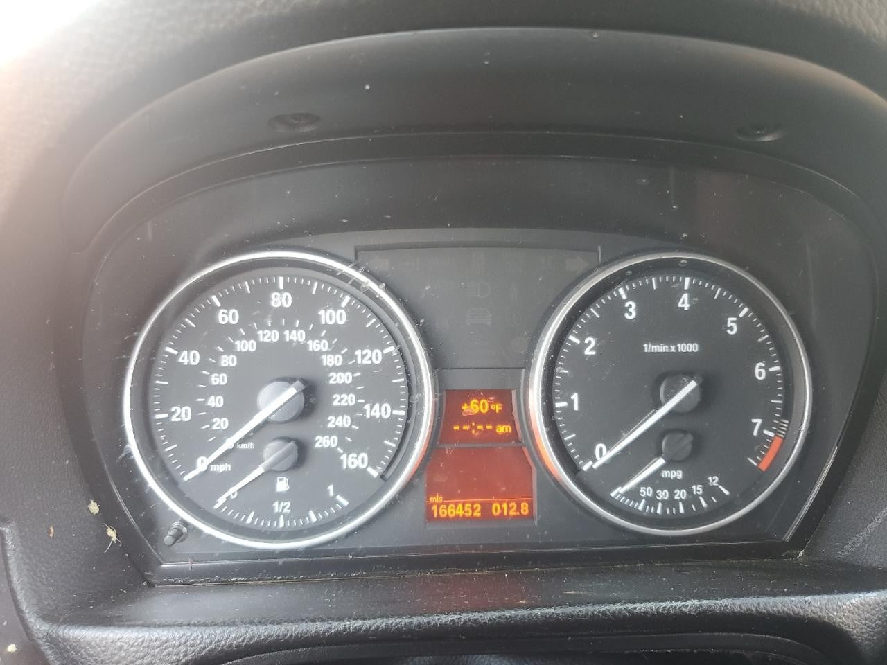 BMW 2006-2012 E90 3 SERIES SPEEDOMETER INSTRUMENT GAUGE CLUSTER MPH 9242367 166K