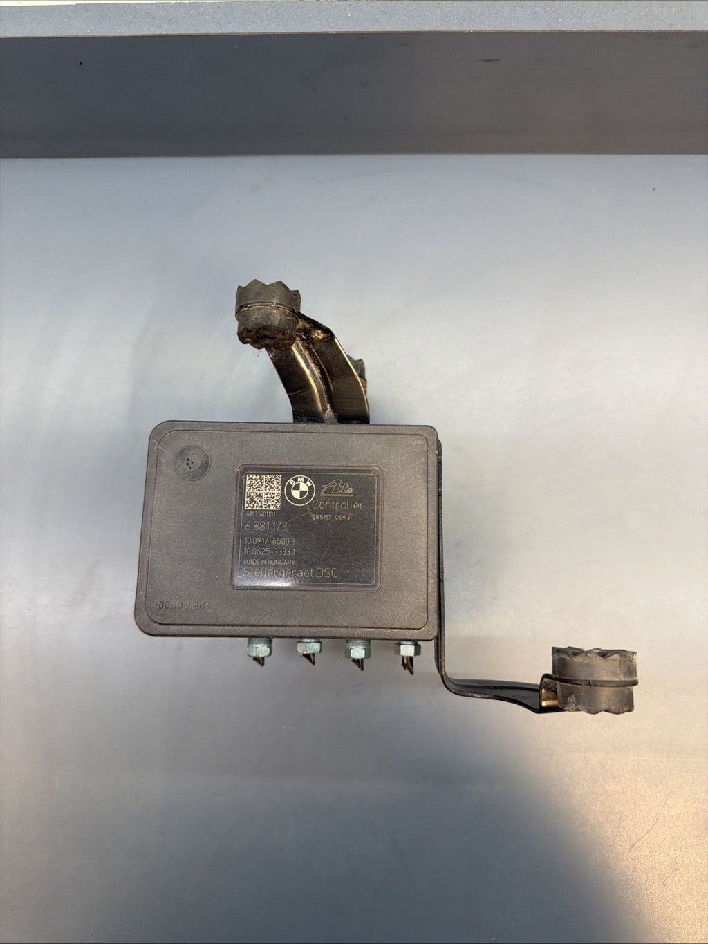 BMW F30 320i 328i ABS Unit Anti Lock Brake Pump Module 6881173