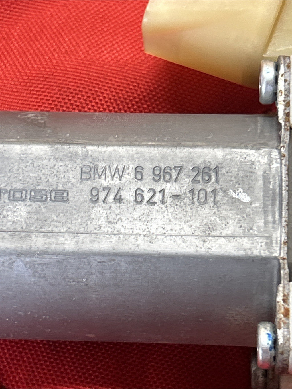 2007-2013 BMW X5 E70 FRONT OR REAR LEFT DOOR WINDOW MOTOR 6967261 OEM