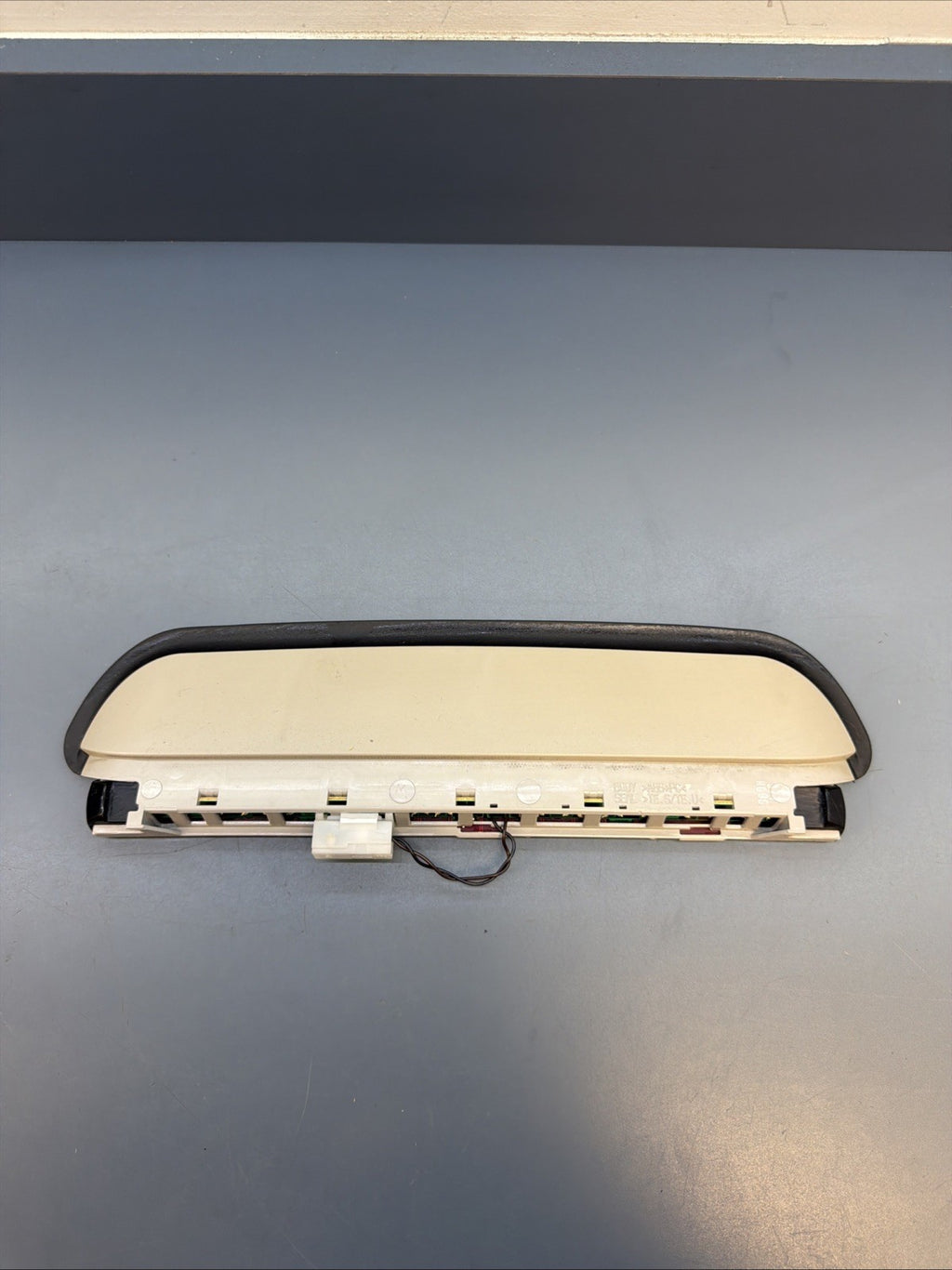 07-13 BMW 335I 328I E92 COUPE REAR 3RD THIRD TAIL BRAKE STOP LIGHT LAMP 7174628