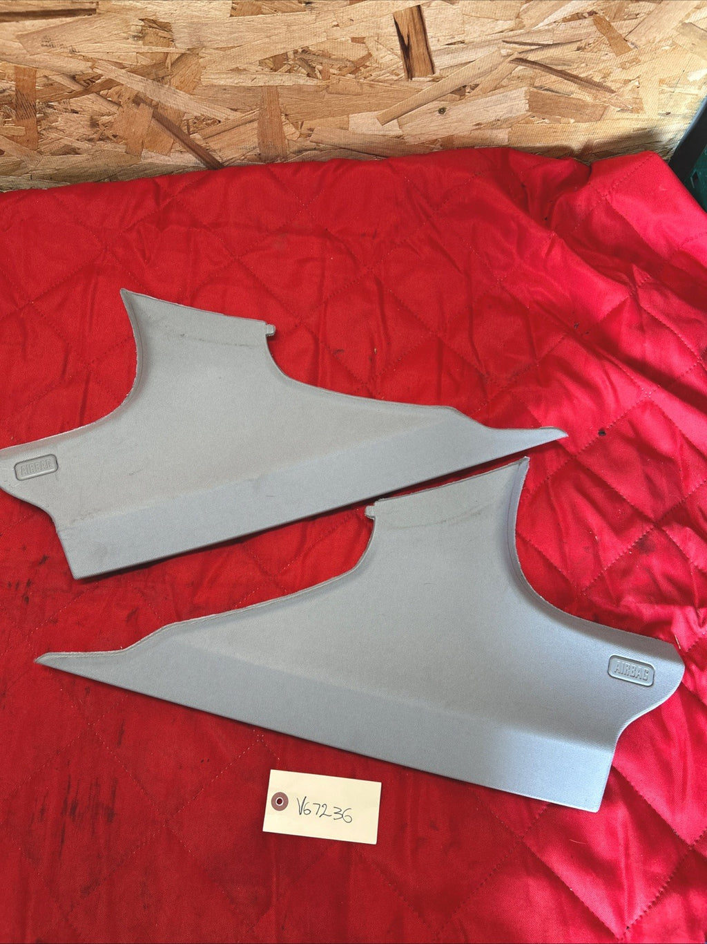 06-11 BMW E90 328xi Rear C Pillar Cover Trim Left & Right 7058342 7058343 GREY