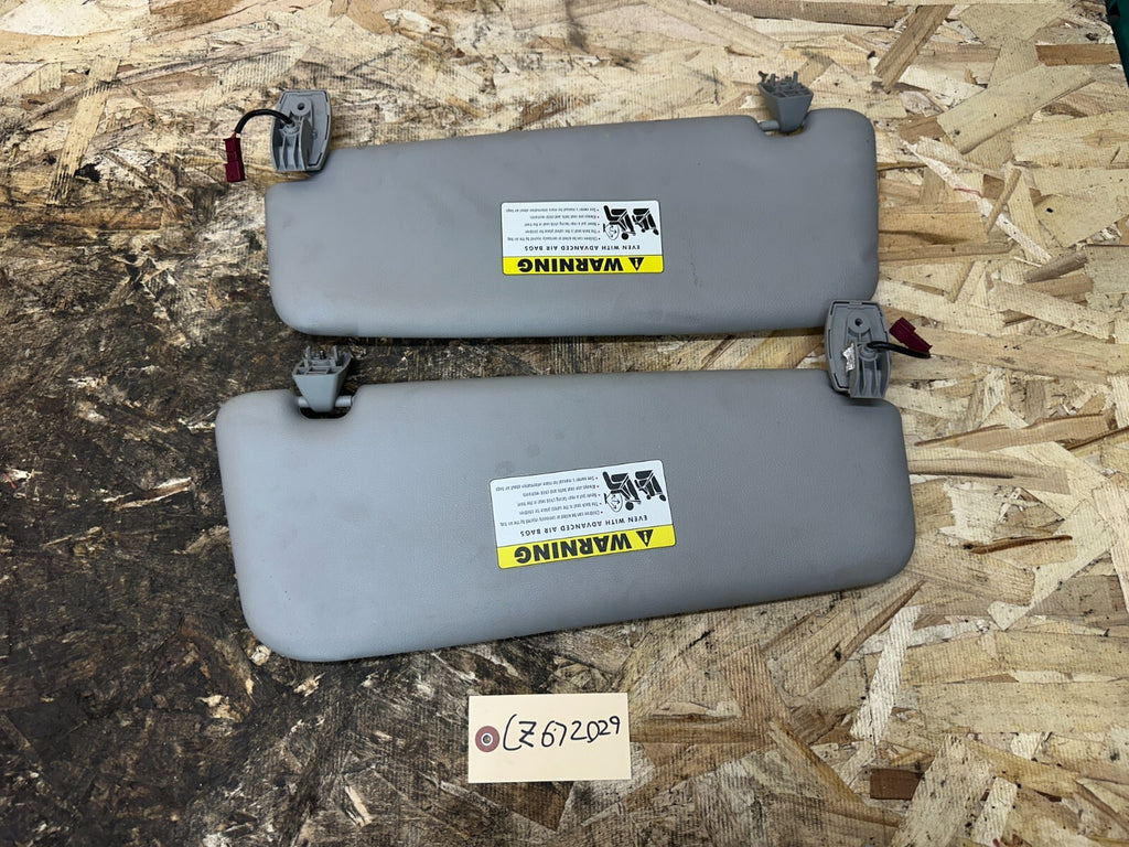 BMW 2004-2010 E60 GRAY SUN VISOR SET OF 2pc OEM 51168248552+51168248553