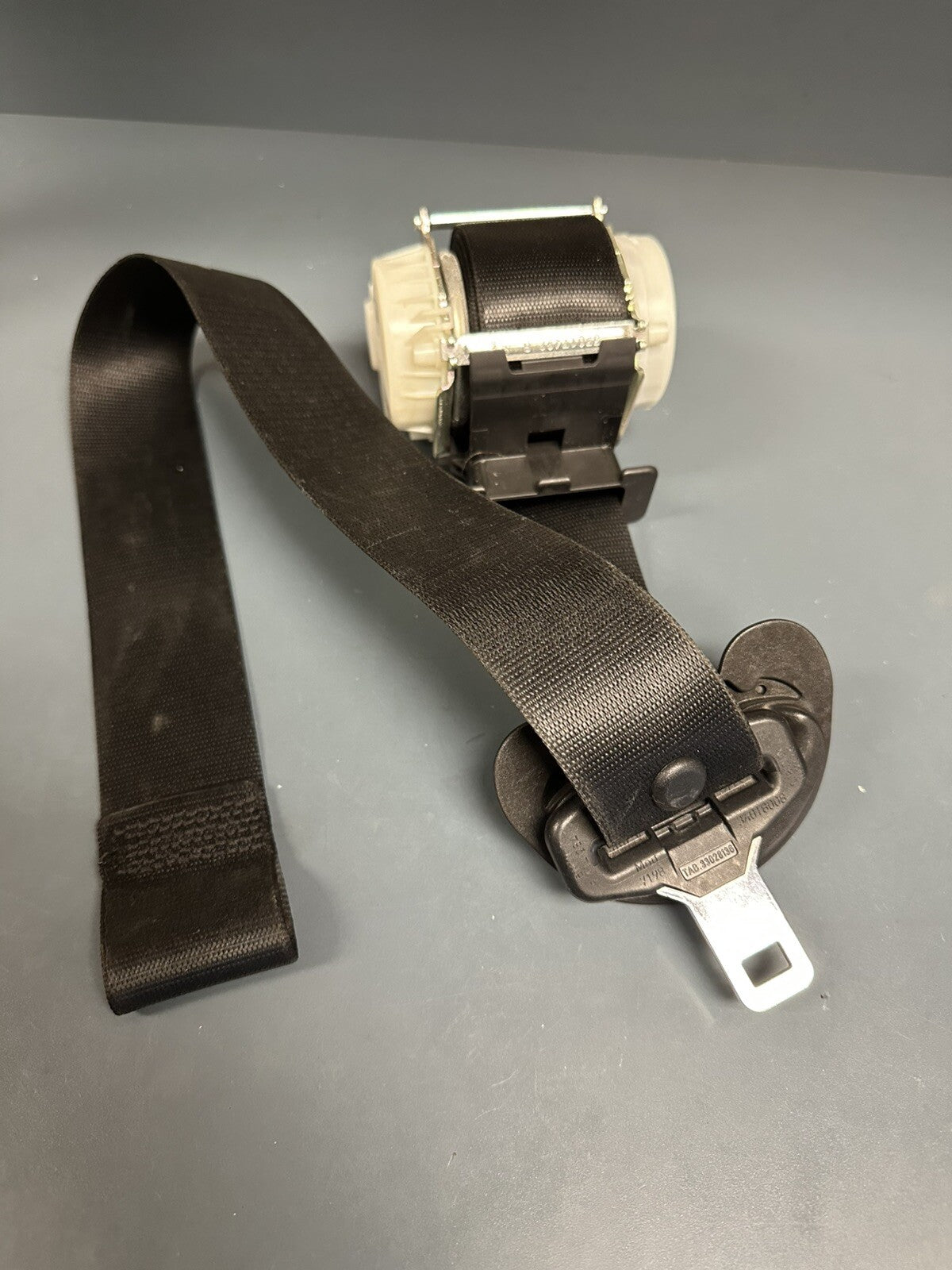 07-11 BMW 328i Passenger Right Front Seat Belt Retractor OEM 34016740