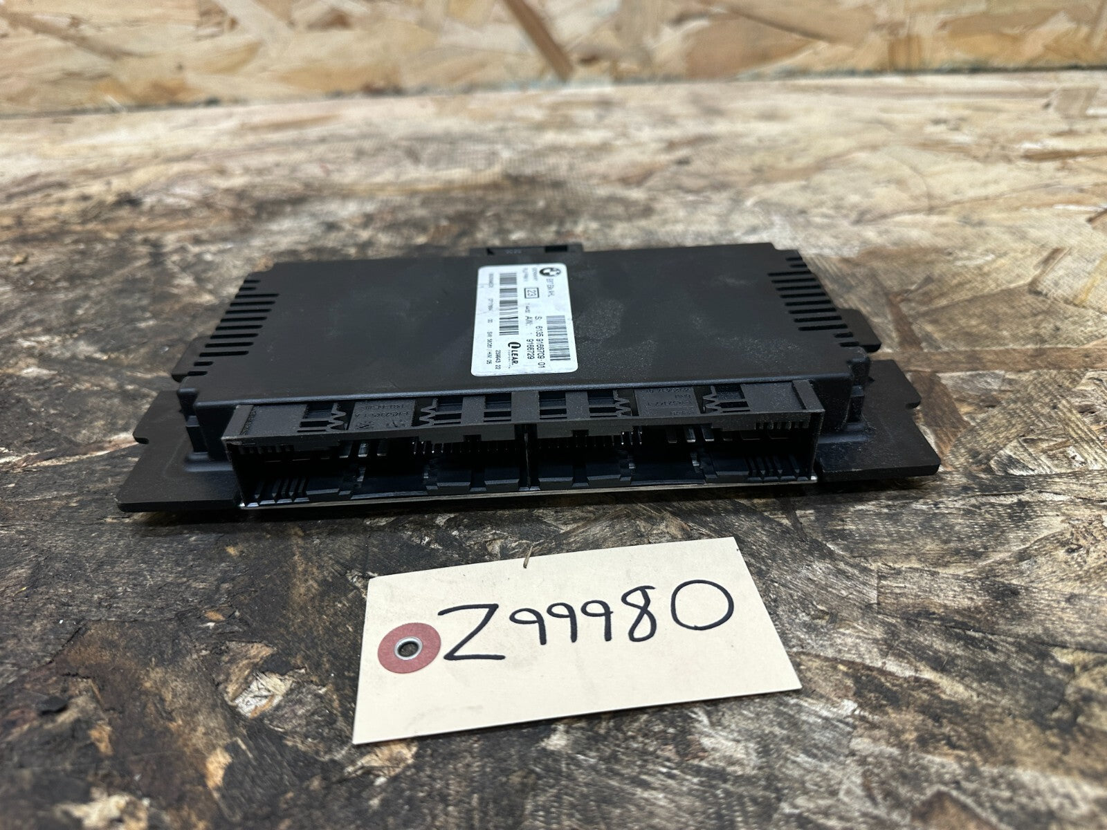 BMW 2006-2008 E90 PRE LCI FOOTWELL LIGHTING CONTROL MODULE OEM 9166709