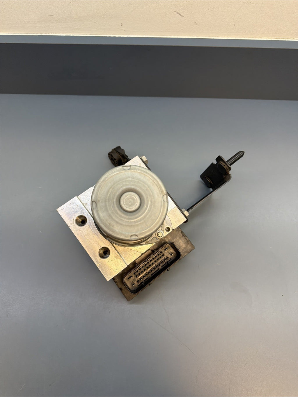 BMW 03-10 E83 X3 ABS ANTI LOCK BRAKE PUMP+CONTROL UNIT OEM 3421416