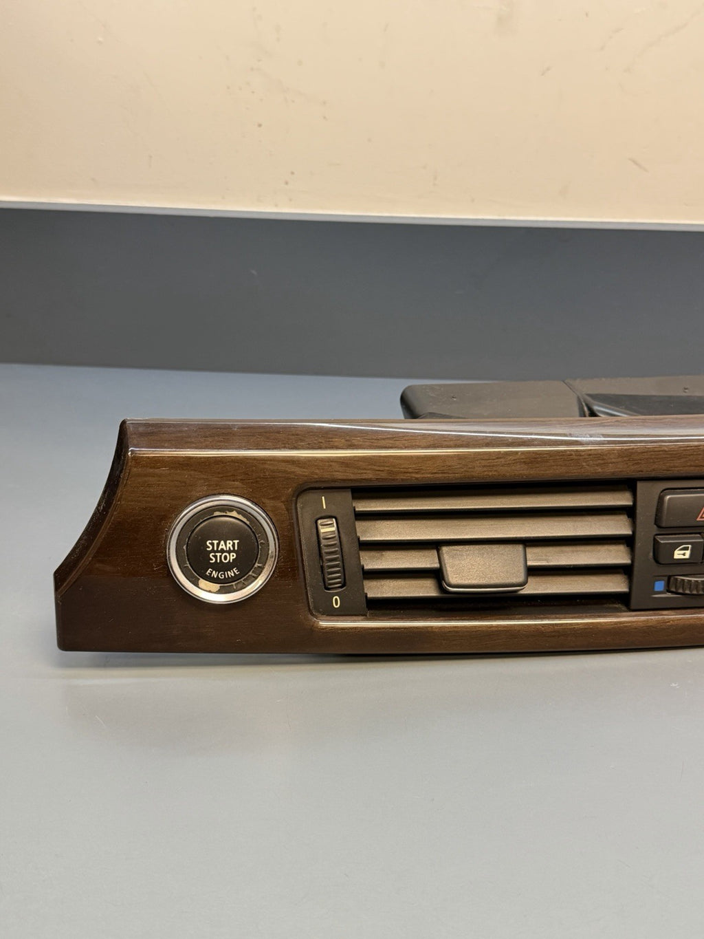 06-11 BMW E93 328i Dash Board Trim Panel Front Upper Center 7132851 OEM