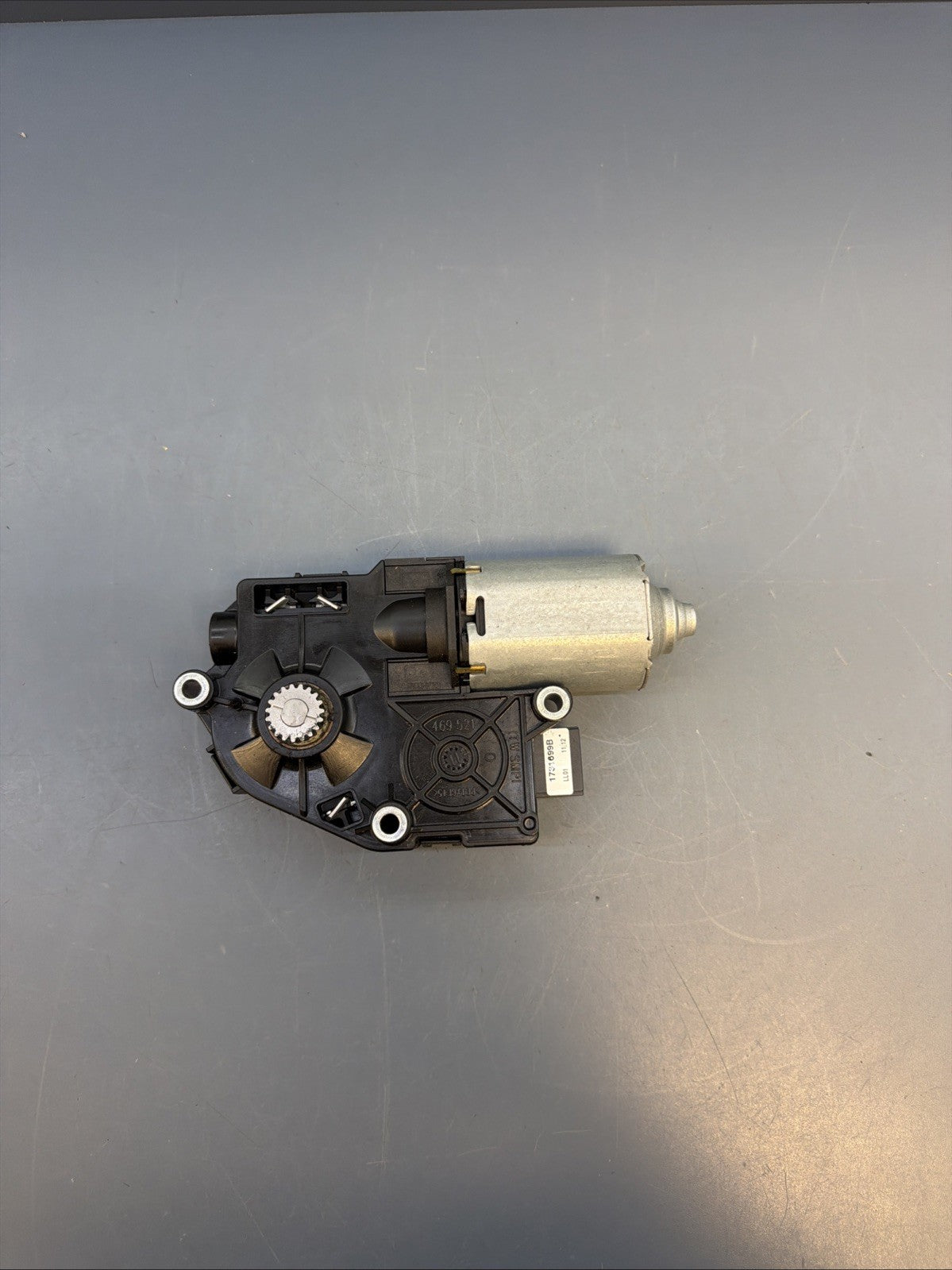 2011-2016 BMW 5-SERIES F10 528I 535I 550 SUNROOF MOTOR DRIVE UNIT 7316535 OEM