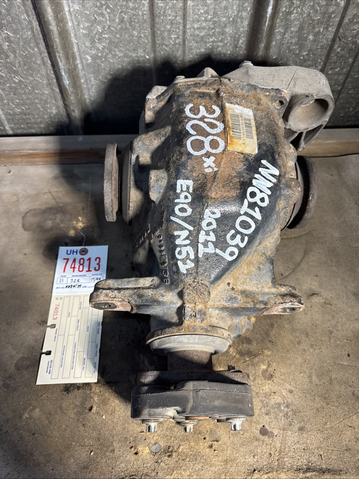 2009-2011 BMW 328I XDRIVE REAR AXLE DIFFERENTIAL FINAL DRIVE 3.91 AWD OEM