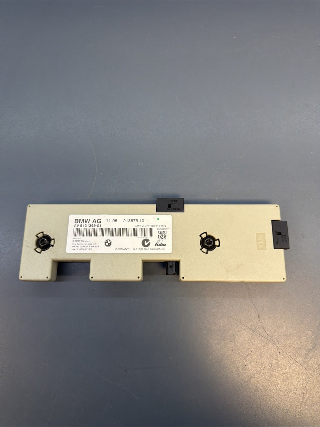 06-13 BMW M3 E90 SEDAN 3 SERIES ANTENNA RECEIVER BOOSTER AMPLIFIER 9131369