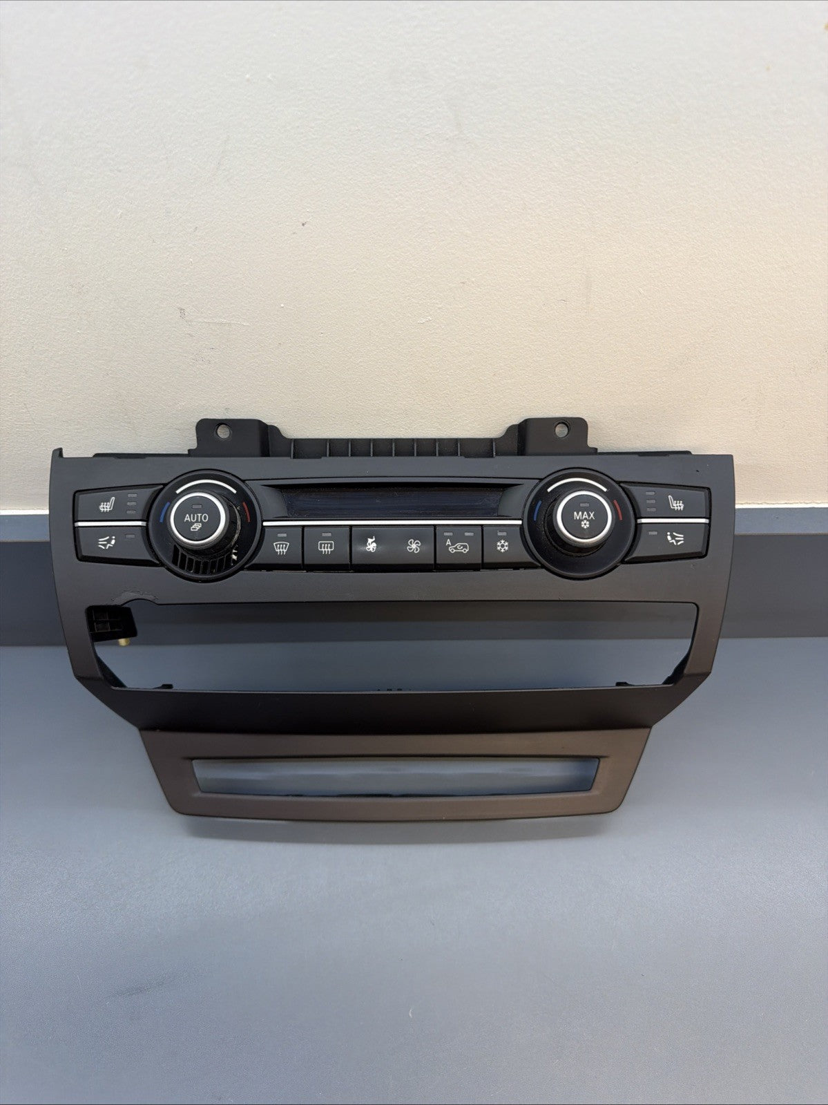 07-13 BMW E70 X5M X6 AC Heat Temperature Control Panel W/ TRIM OEM 9234335