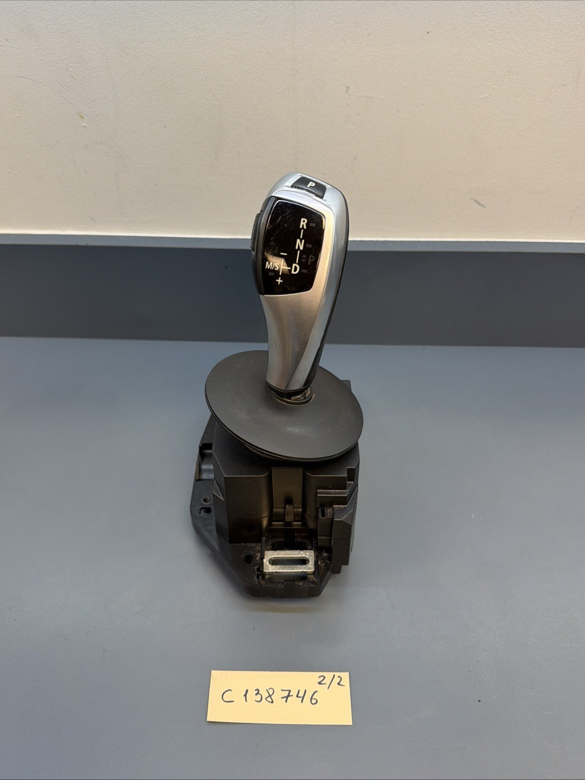 2008-2010 BMW 5-series E60 E63 E64 AT Floor Gear Shift Shifter 9213651 7589209