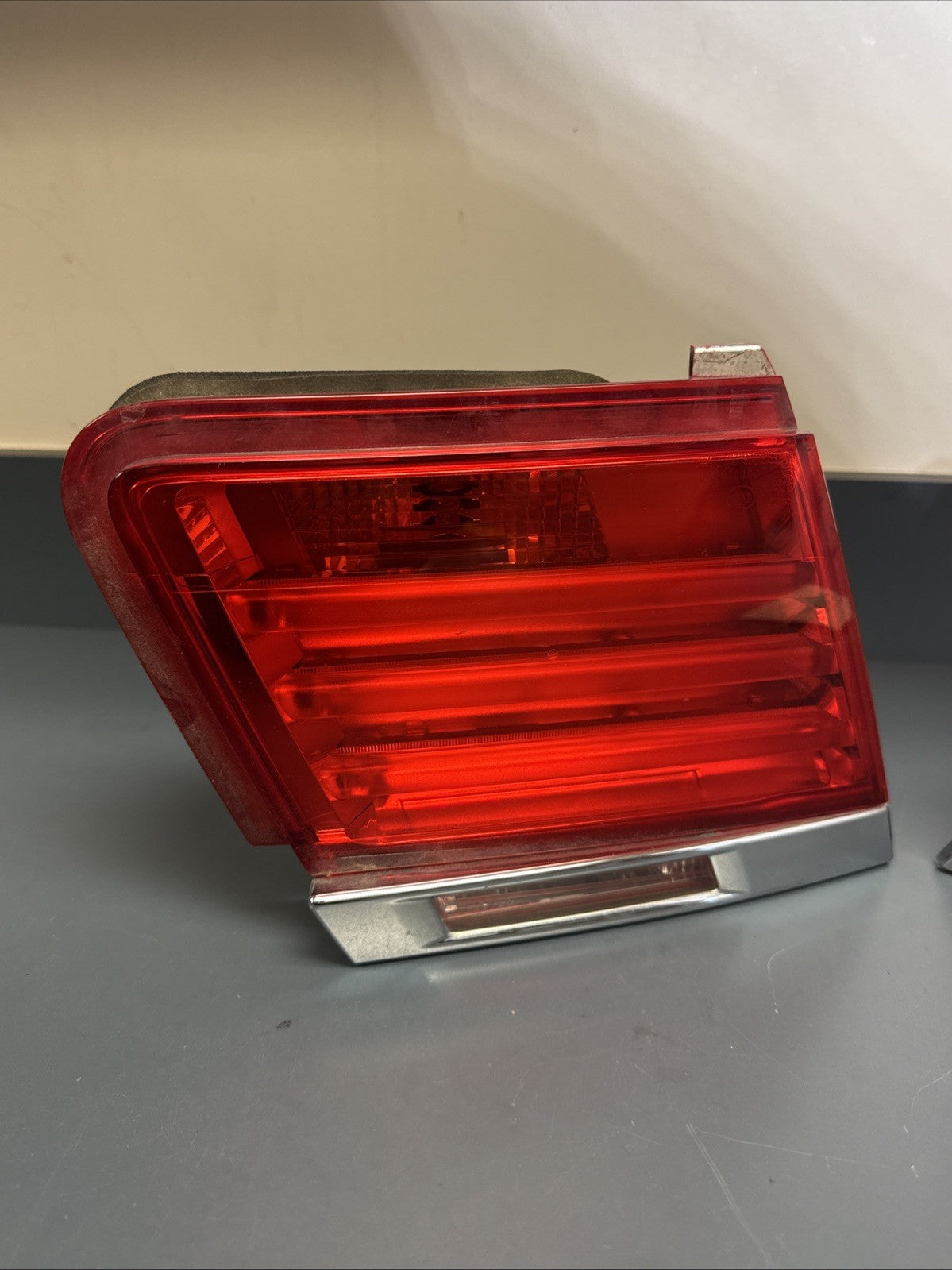 09-12 BMW F01 F02 740i 750i Inner Trunk Tail Light Pair 7182205 7182206 OEM
