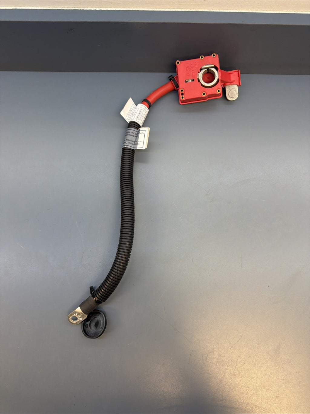 OEM BMW E70 E71 X5 X6 X5M X6M Battery Plus Pole Terminal Positive Cable 9217004