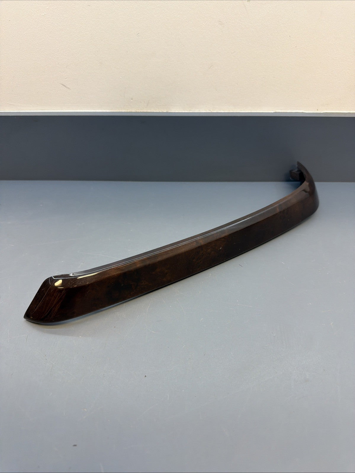 2006-2012 BMW E90 E91 328i REAR RIGHT DOOR TRIM MOULDING 9169712