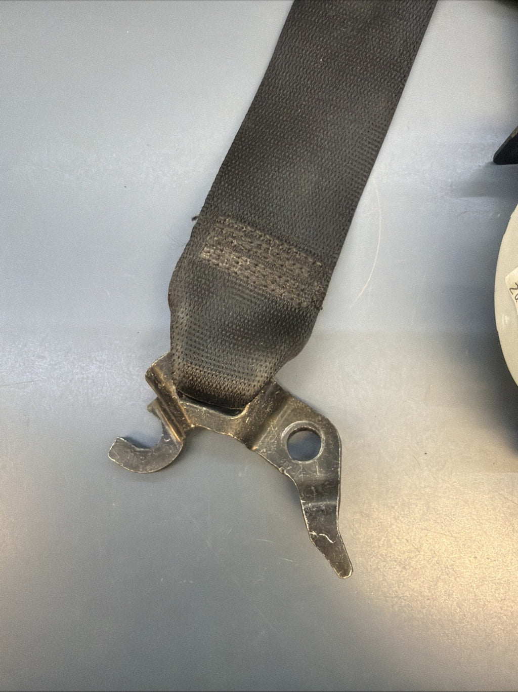 2006-2011 BMW 328i 335i E90 Left Front Seat Belt 72119117219 OEM