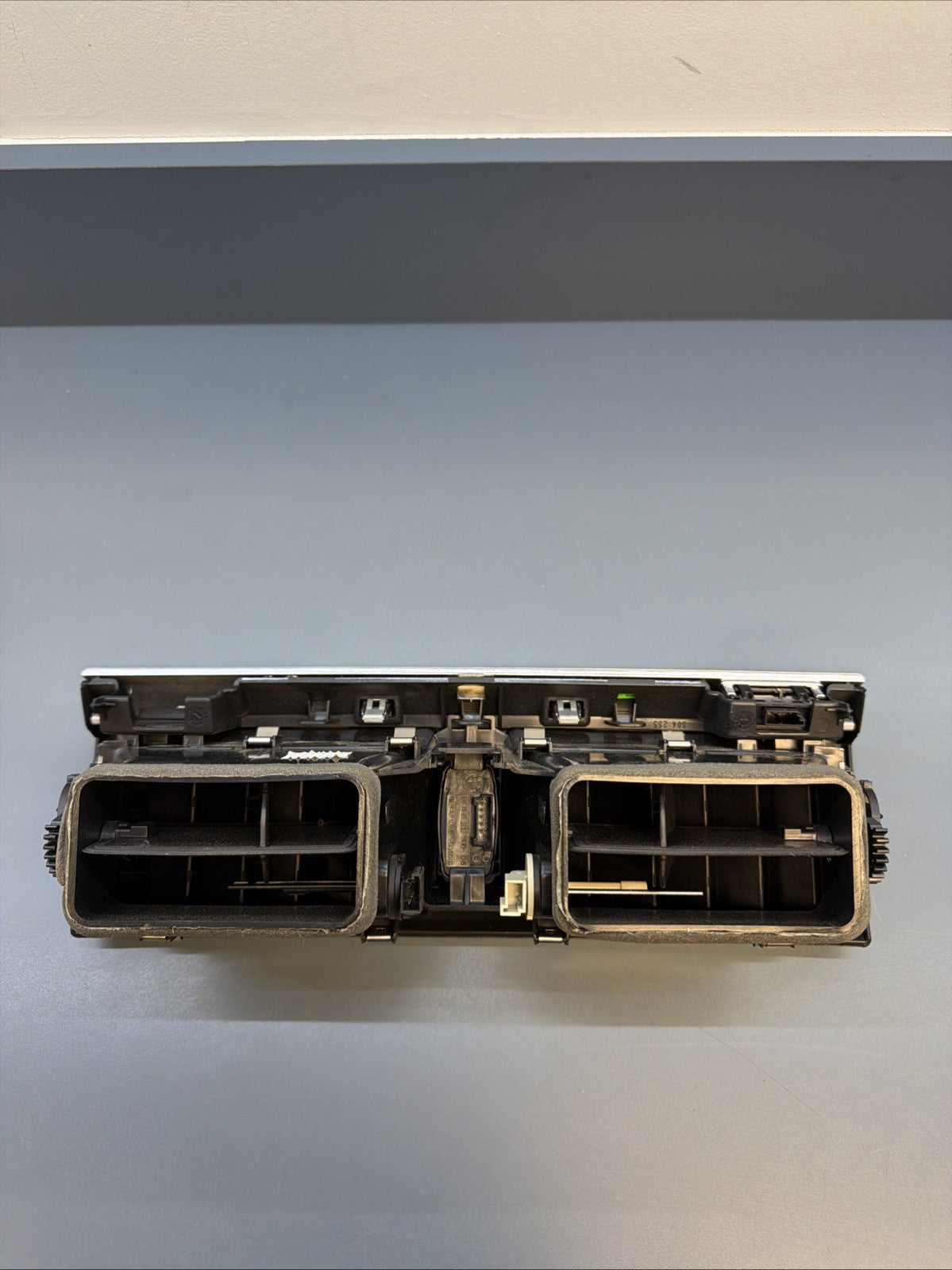 2007 - 2013 BMW X5 X5M E70 AC HEATER AIR VENT GRILLE NOZZLE DASH 7161801 OEM