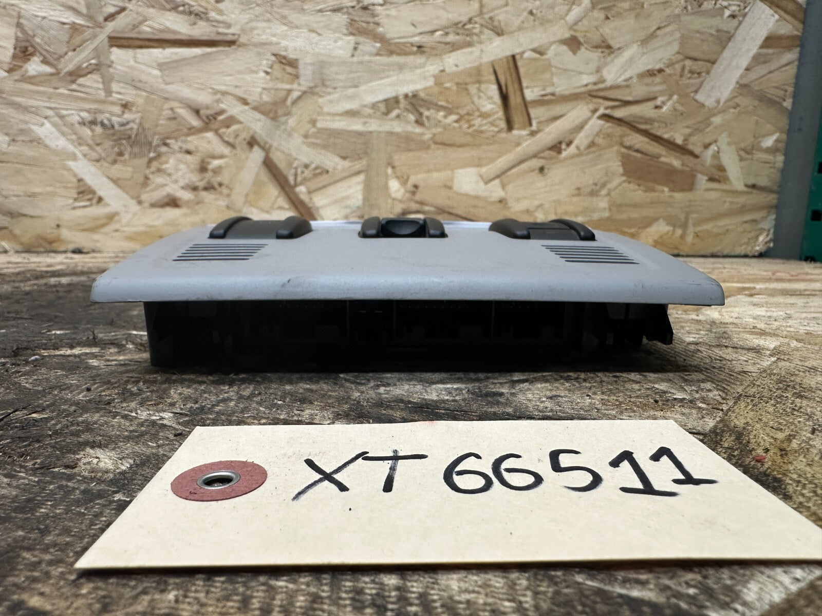 BMW 2012-2015 E84 X1 FRONT OVERHEAD DOME LIGHT GRAY SUNROOF SOS OEM 9225514