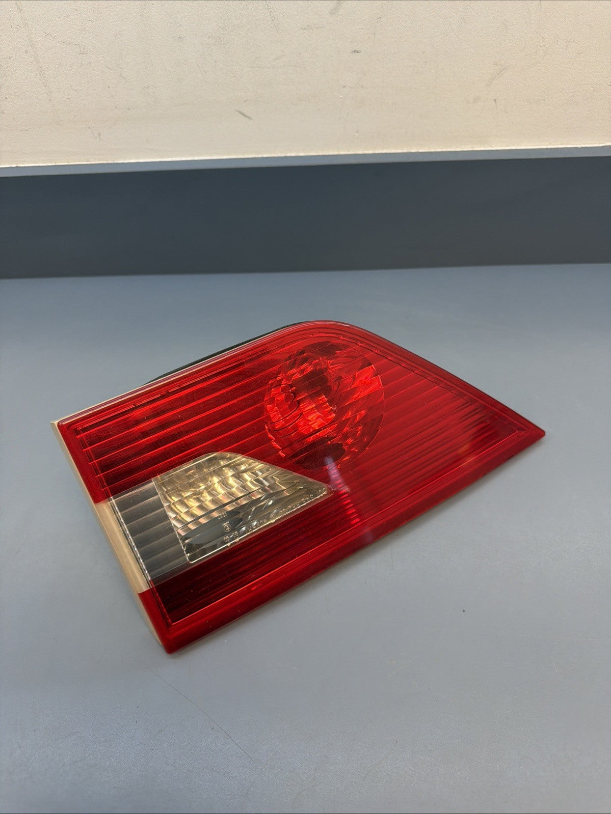 2004-2006 BMW X3 E83 LEFT Inner Taillight Tail Light OEM 3420205