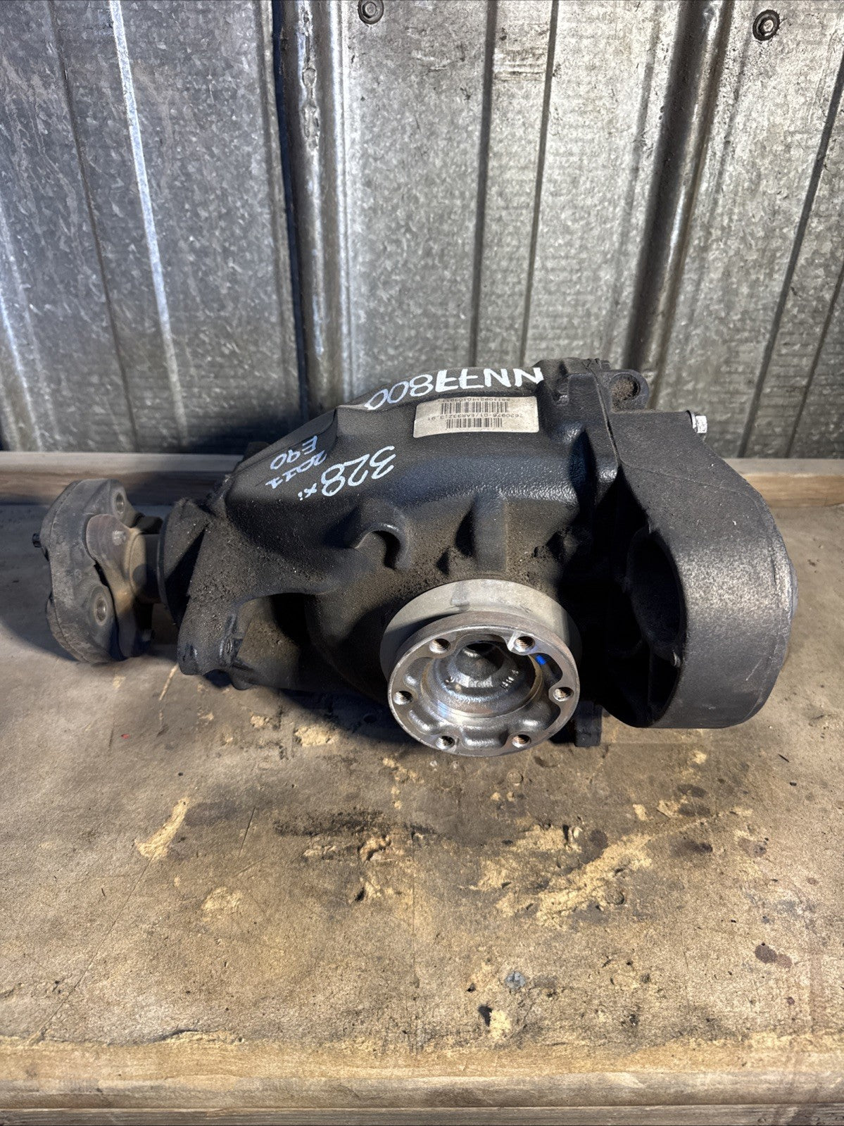 BMW REAR DIFFERENTIAL E90 SERIES 328Xi AUTOMATIC FINAL DRIVE 3.91 7620976