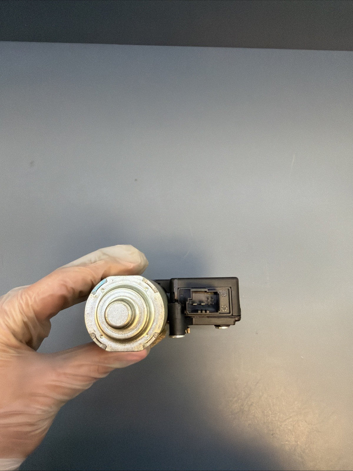 05-13 BMW E63 E82 E90 E92 SUNROOF MOON ROOF MOTOR UNIT 6922257 OEM