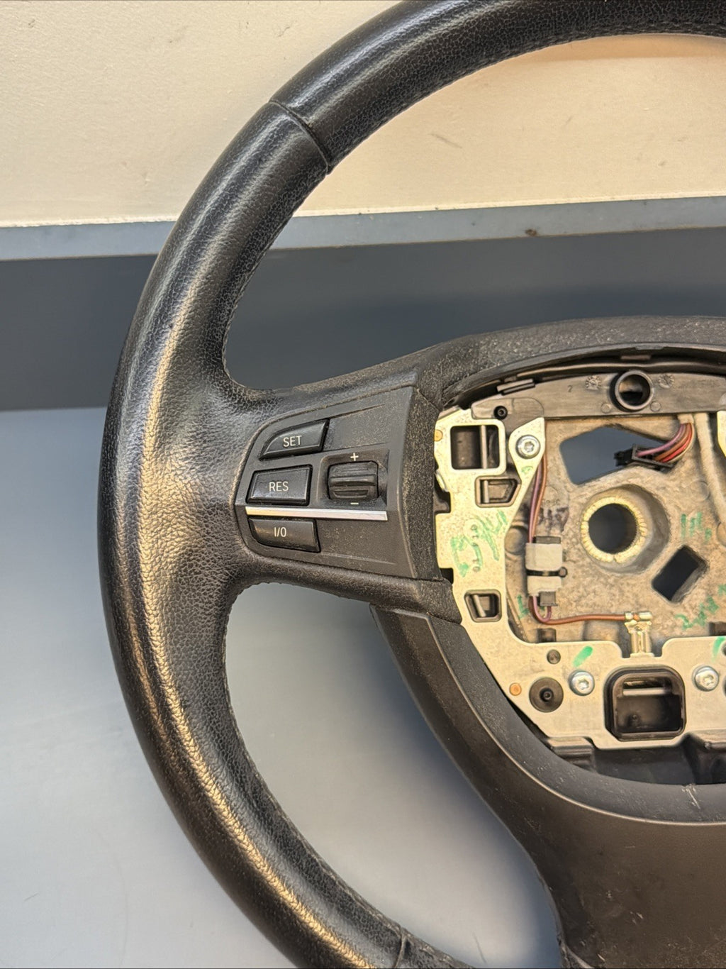 11-16 BMW 528i 535i 550i F10 Black Leather Steering Wheel OEM 9229479