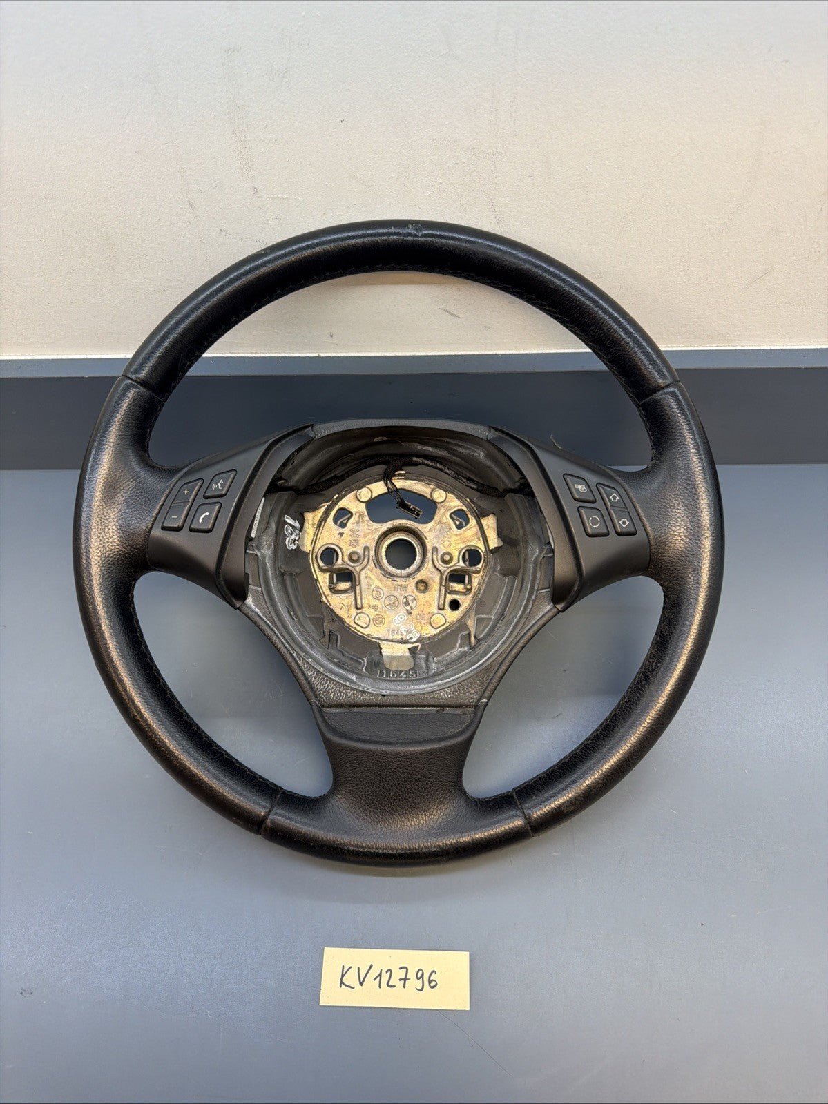 06 - 12 BMW 328 330 E90 E92 335i Steering Wheel With Multifunctional Buttons OEM