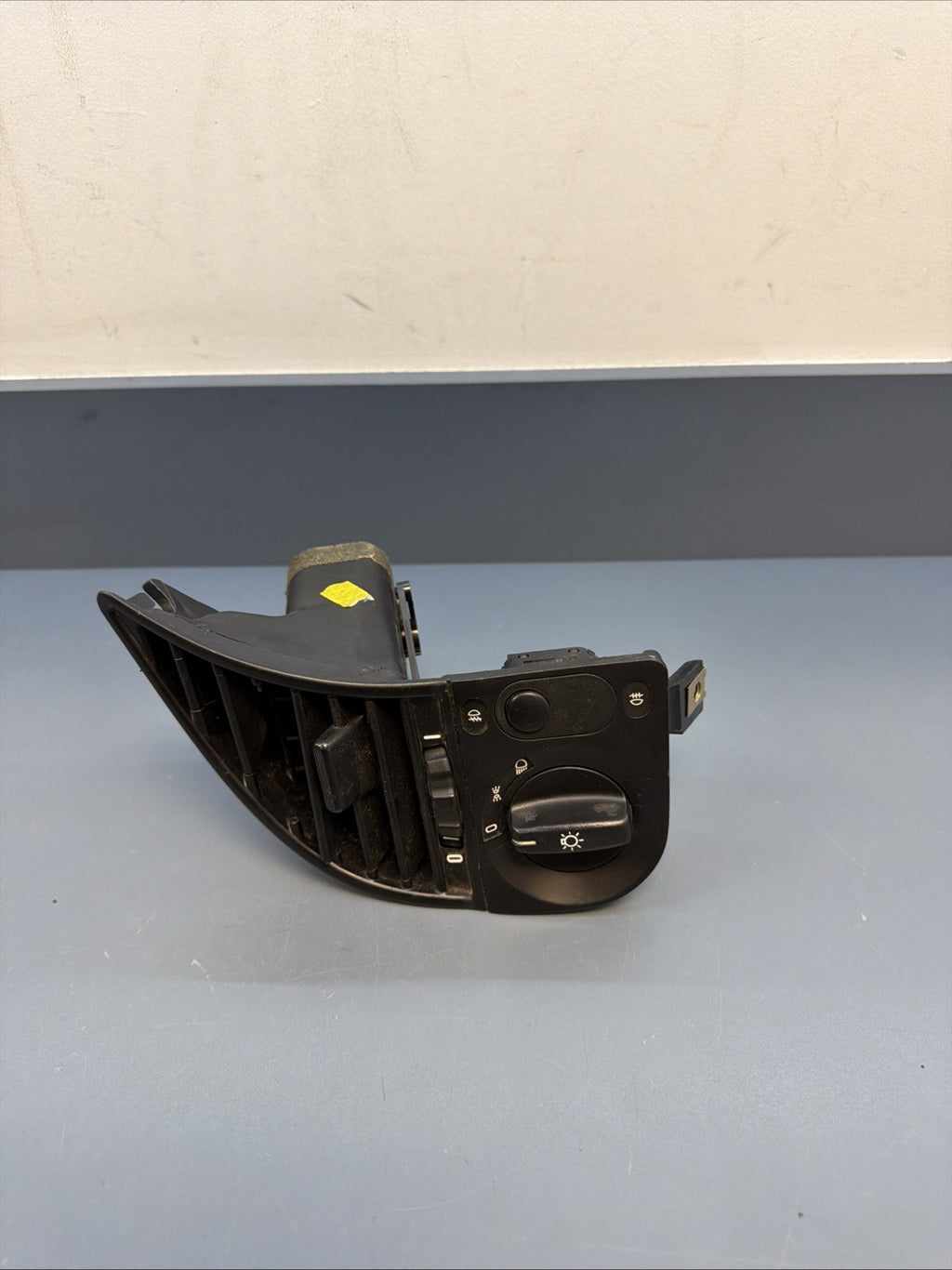92-99 BMW E36 M3 Headlight Driving Light Switch w/ Air Vent Grill OEM *DAMAGED*