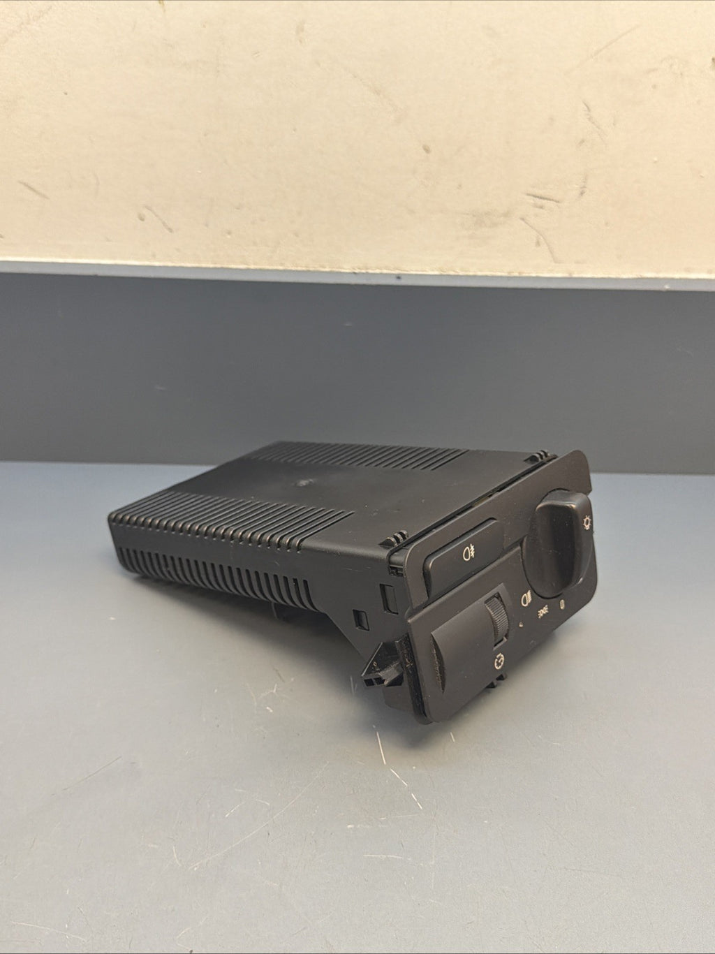 1999-2005 BMW E46 3-Series Headlight Switch Control Module OEM 6919841