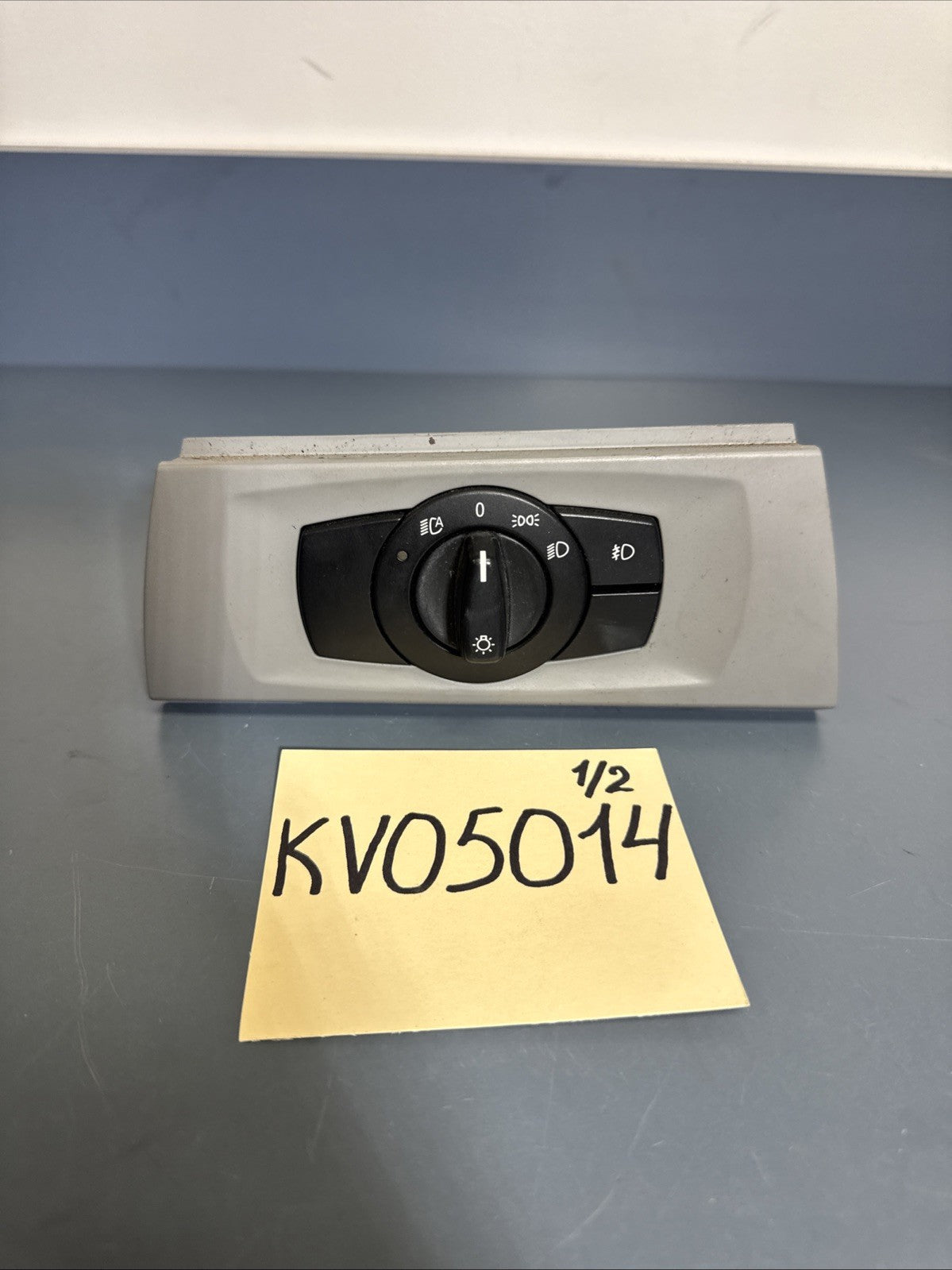 BMW E90 E91 E92 E93 3 Series Pre-LCI Light Control Switch 6938864