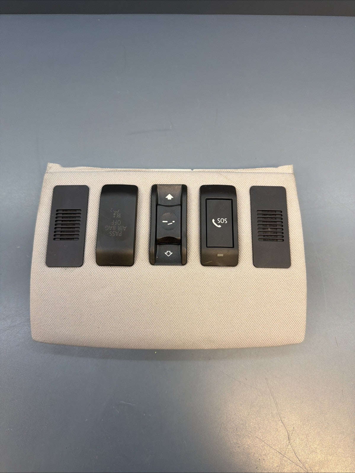 08 BMW 535xi E60 Front Upper Sunroof Mic Switch Control Switch Trim OEM 7125072