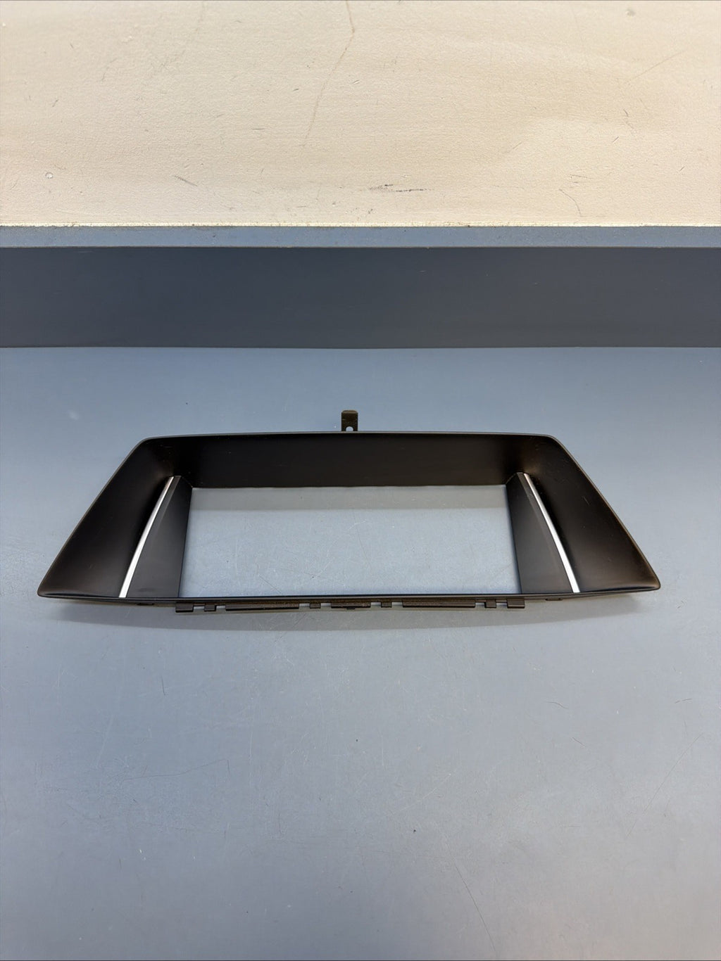 2013-15 BMW E84 Center Display Screen 8.8" Trim Bezel OEM 9257640