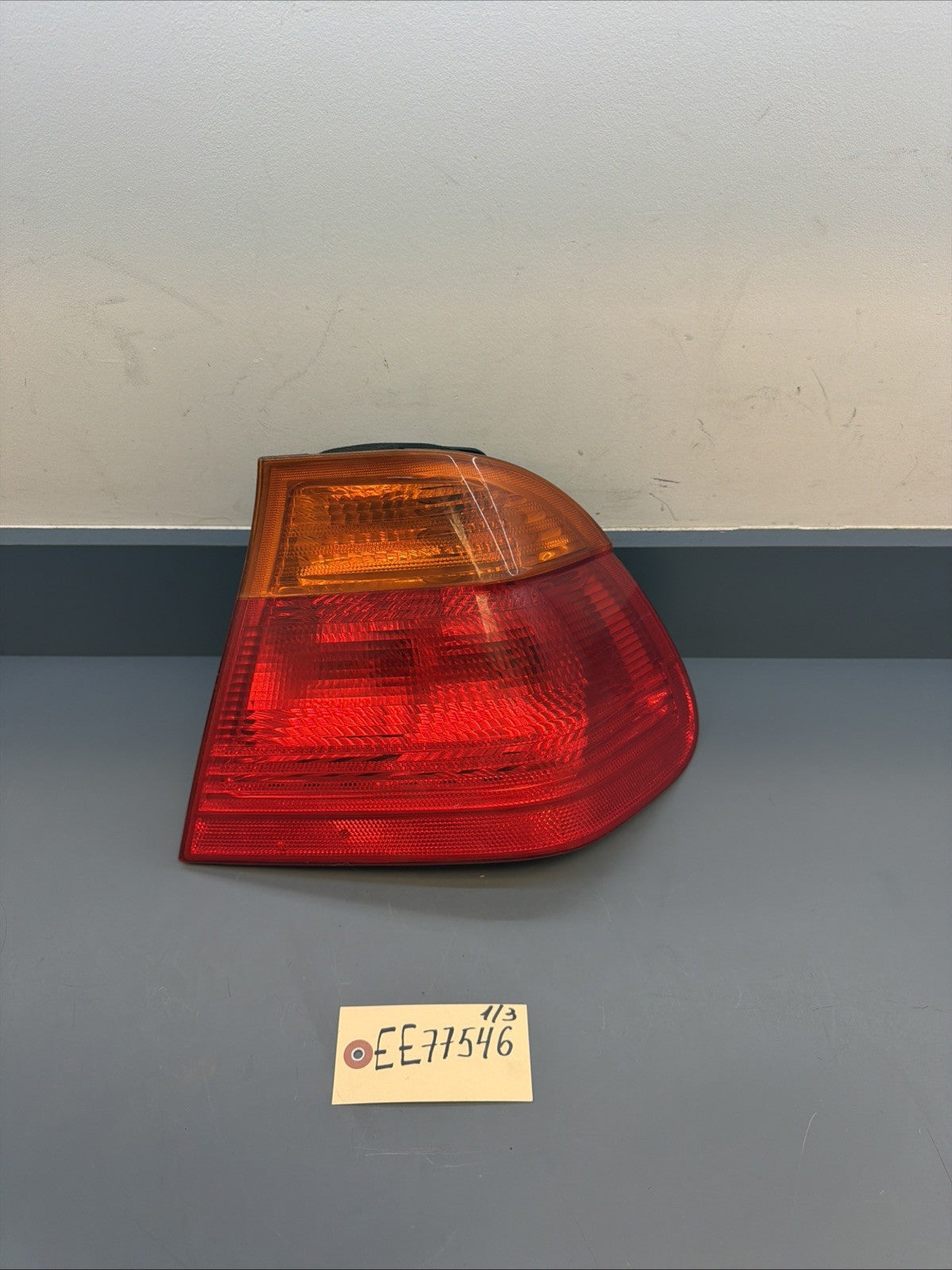1999 2000 BMW 323I 328I OEM PASSENGER RIGHT SIDE TAILLIGHT 8364922