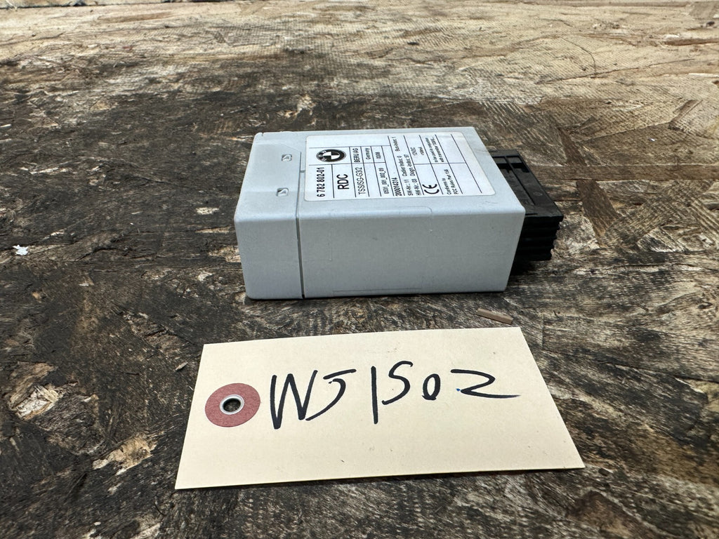 BMW 2003-2010 F83 X3 TIRE PRESSURE CONTROL MODULE TPMS OEM 6782802