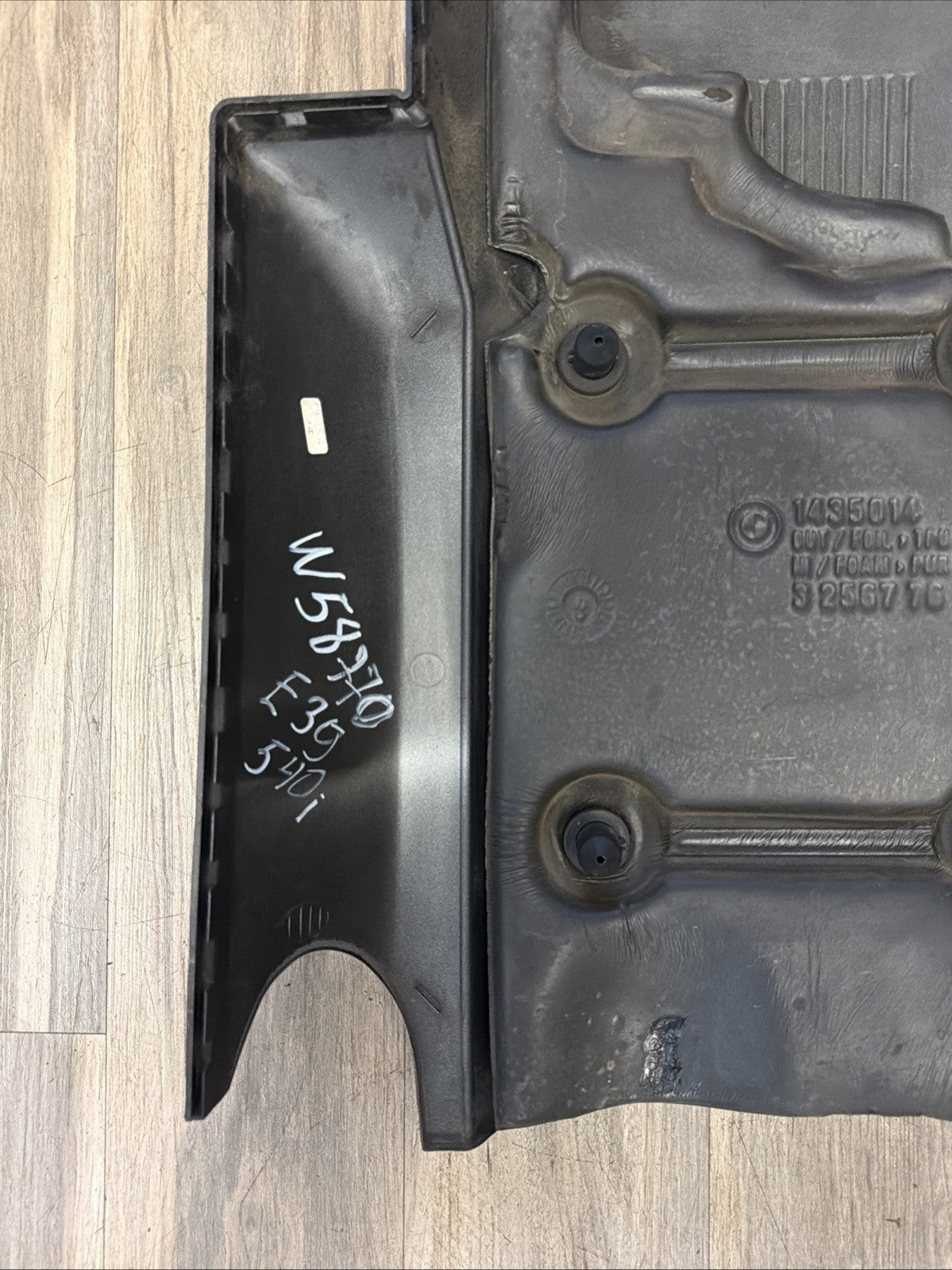 1997-1998 Bmw 540I Engine Cover Top Plastic Shield Oem 4.4L 11611435012