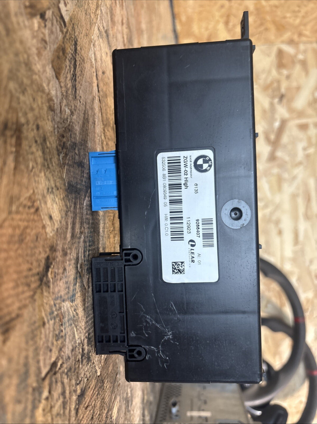 BMW 5 SERIES F10 F11 520D 530D 10-14 BODY CONTROL CENTRAL GATEWAY MODULE 9266407