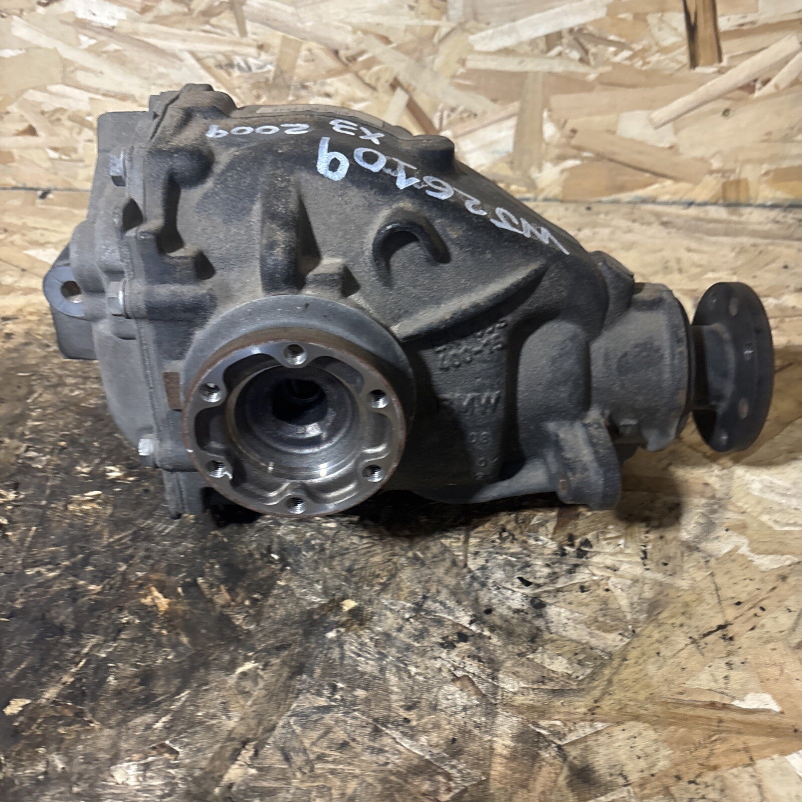 BMW E83 X3 REAR DIFFERENTIAL 3 SERIES 4.44 FINAL DRIVE 7567993