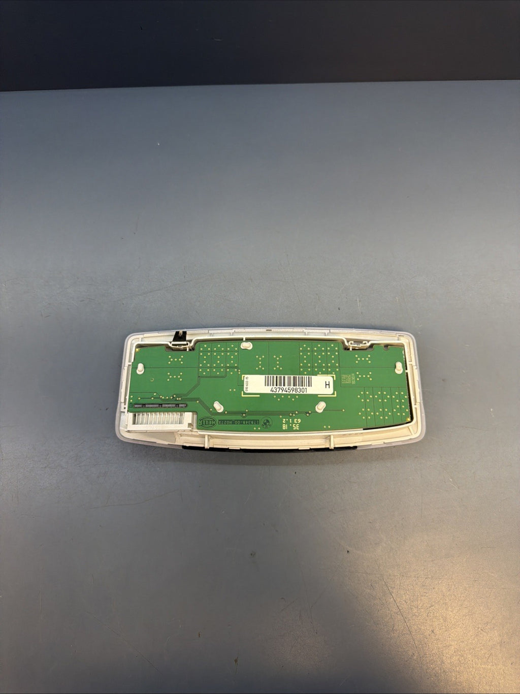 2018 - 2023 BMW X2 F39 REAR INTERIOR ROOF DOME LIGHT LAMP OEM 4598301