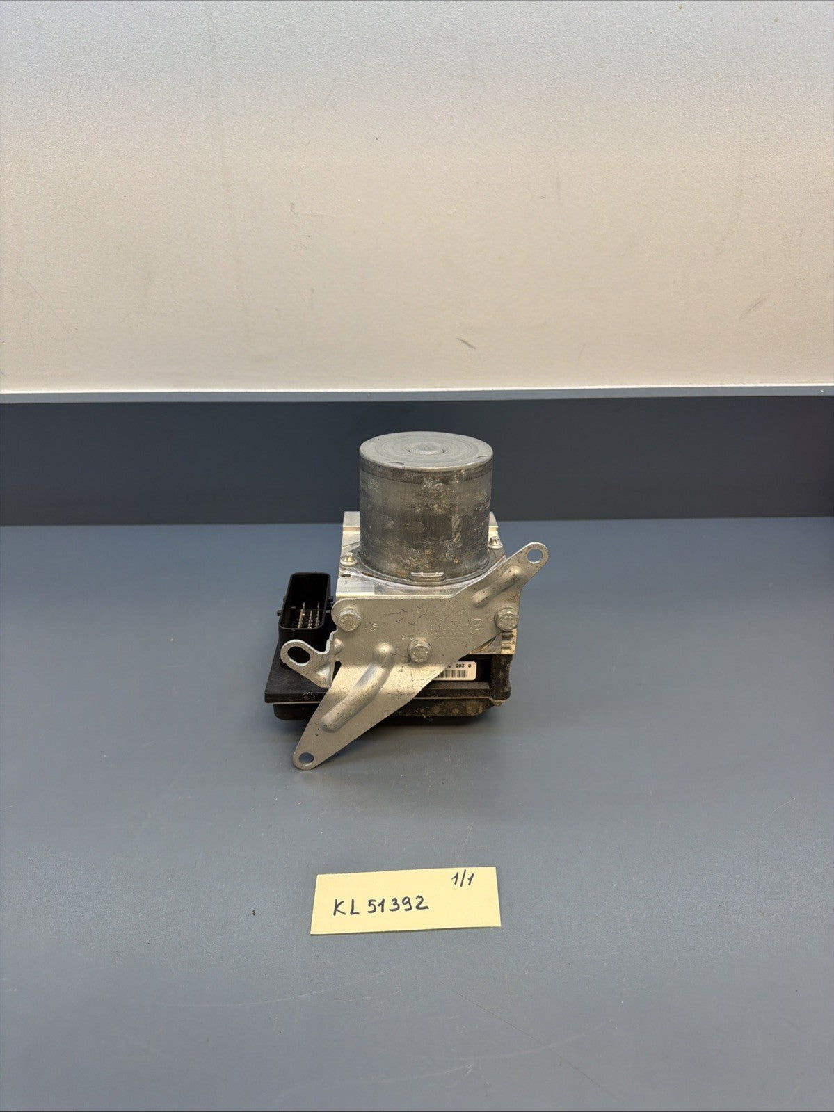 06 07 08 09 10 11 BMW 325XI 330XI ANTILOCK BRAKE ABS PUMP 6775180