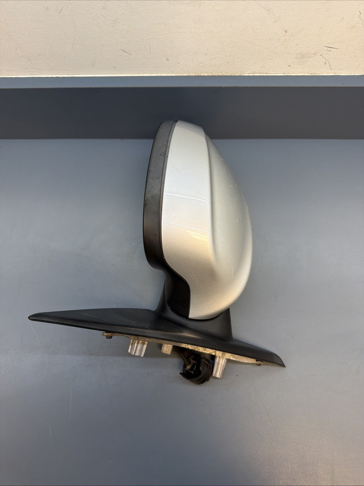 06-08 BMW E90 E91 325i Front Left Driver Side Rear View Mirror OEM