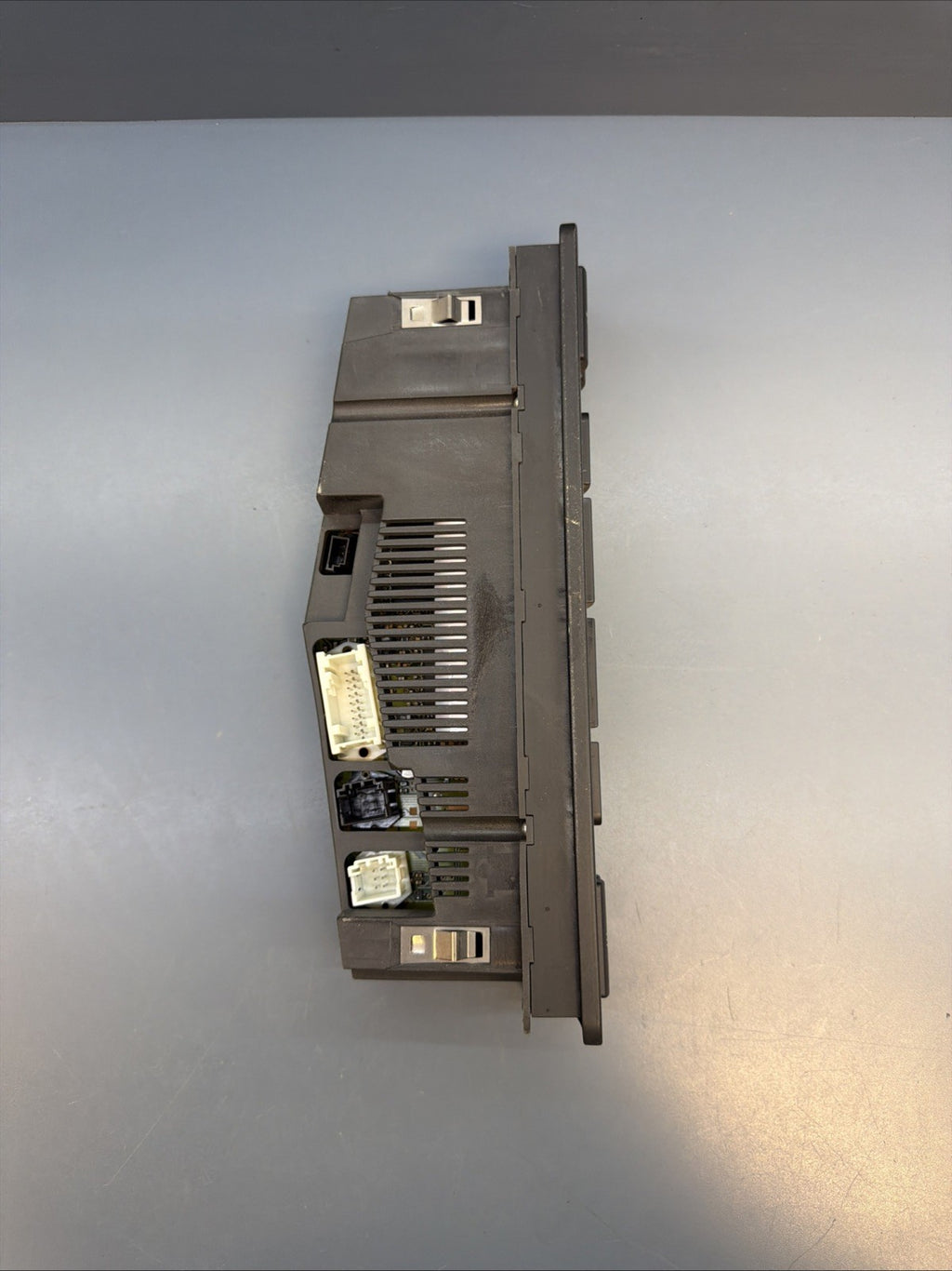 BMW 2001-2006 E46 3 SERIES AC HEATER CLIMATE CONTROL PANEL OEM 6917004