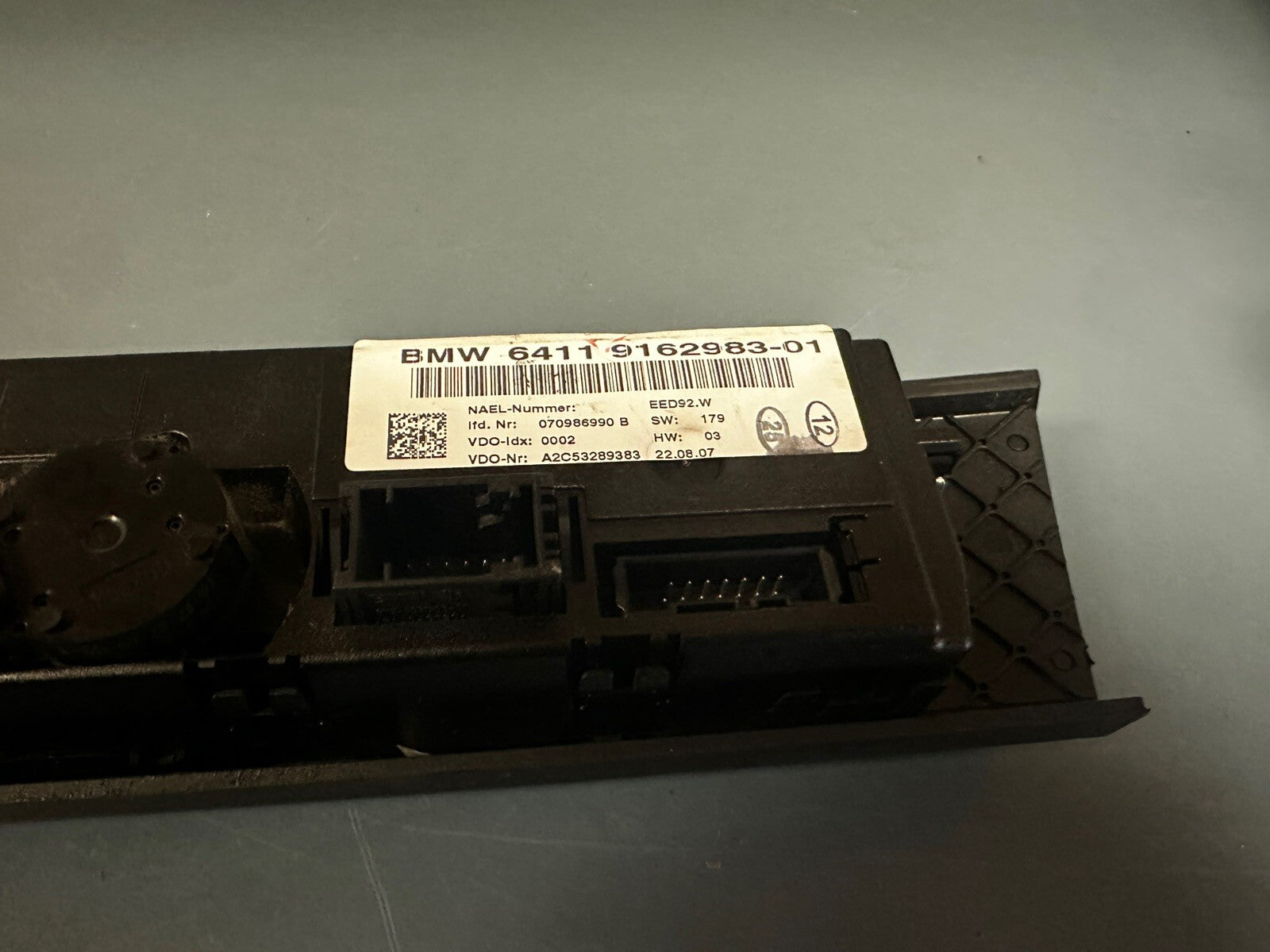 Bmw E90 Front Center Console Ac Climate Temperature Control Oem 9162983