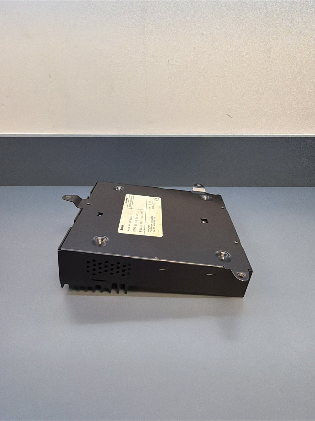 1999 - 2004 OEM BMW 325I AUDIO STEREO RADIO AMP Amplifier 8380955