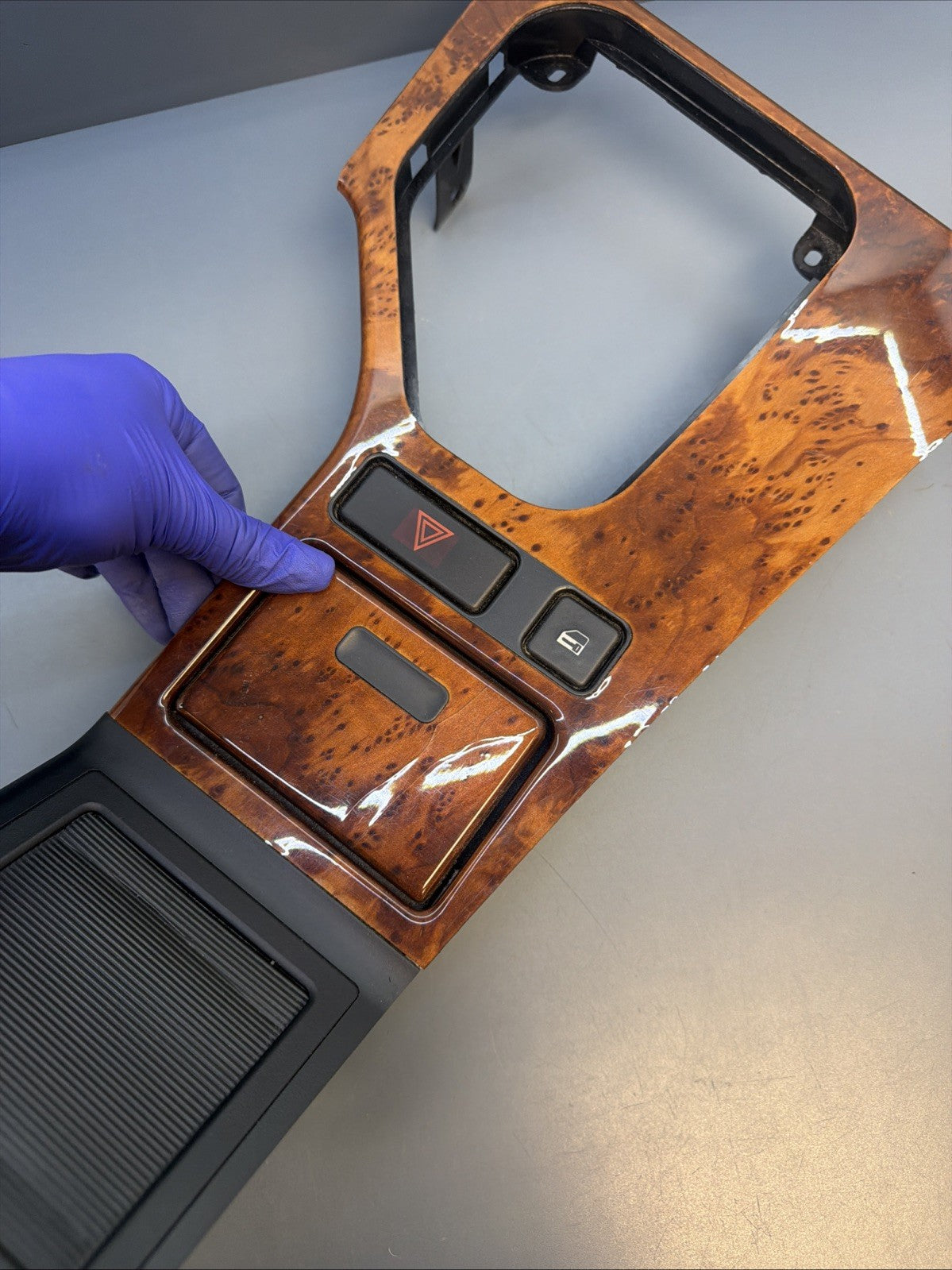 97-03 BMW E39 525 528 530 540 M5 FRONT CENTER CONSOLE SHIFTER WOOD PANEL 8196977