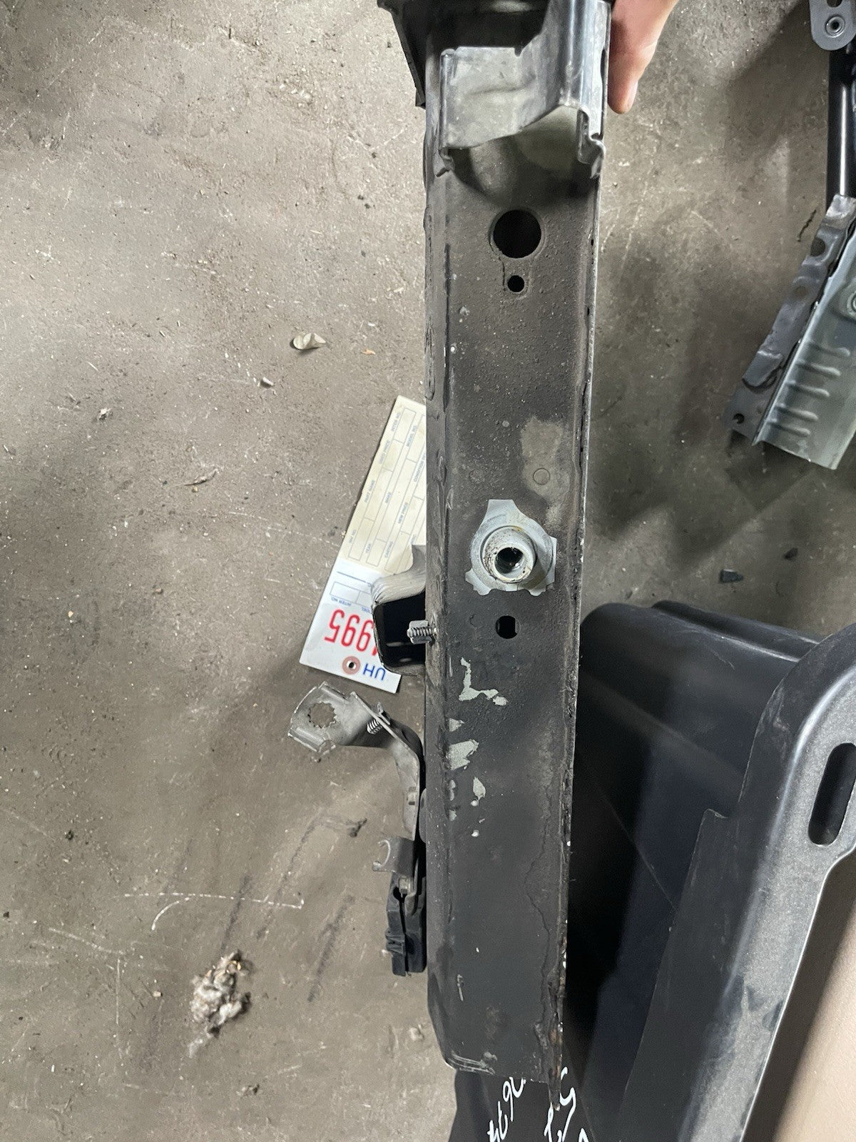 07-11 BMW E82 E88 128 135 Front Right Frame Rail Apron SECTION OEM