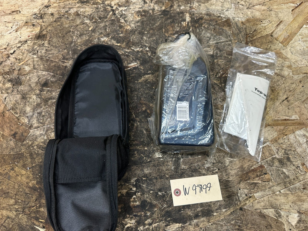 BMW 1999-2005 E46 OIL CONTAINER BAG + FUNNELS OEM 2817518