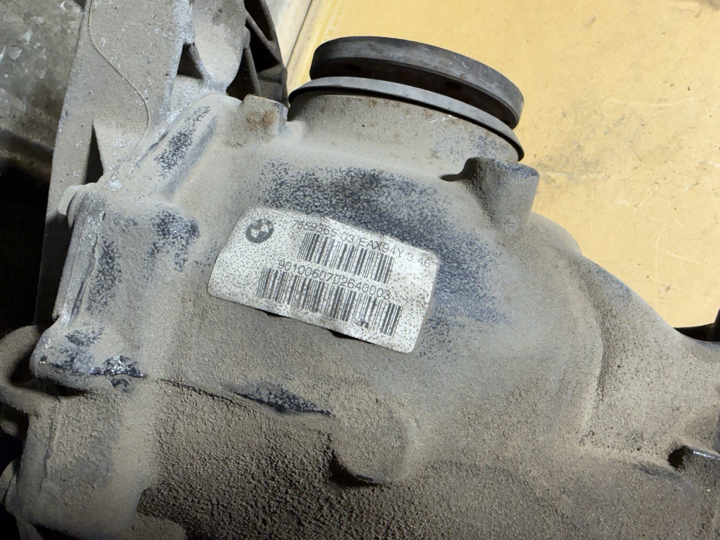08-10 BMW E64 650i Rear Differential Diff Axle Carrier 3.46 7559365 OEM 110k