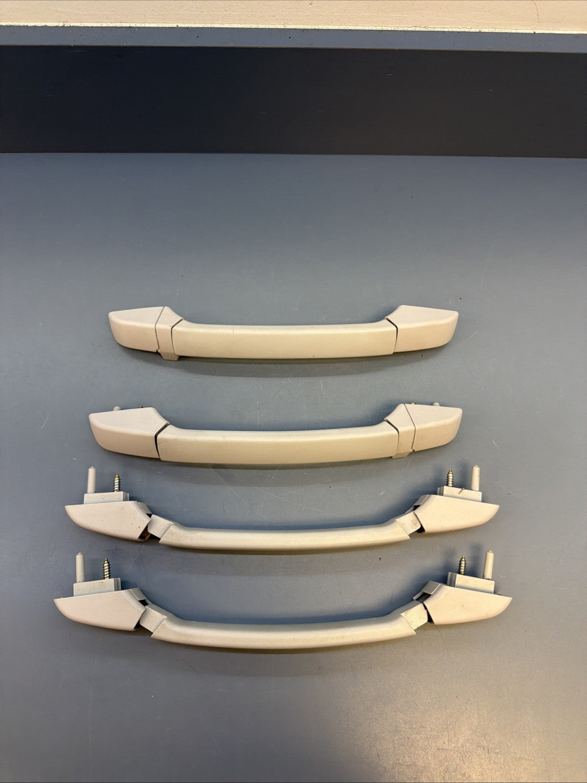  BMW 3 series E46 Roof Grab Handle Sedan SET OF 4 GREY 8231321