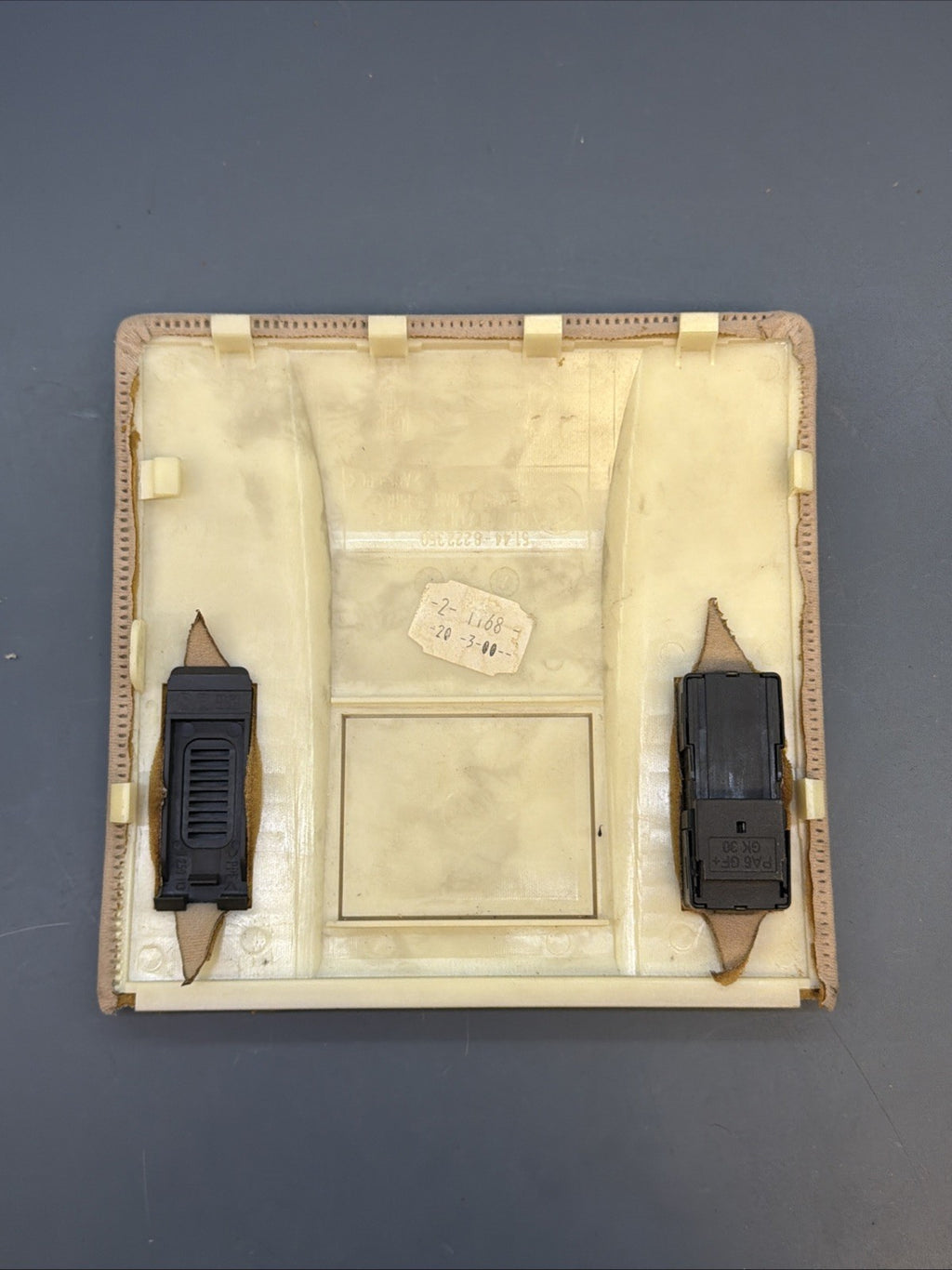 2001-2005 BMW 3-Series E46 Beige Sunroof Motor Cover w/ Switch OEM 51448222350